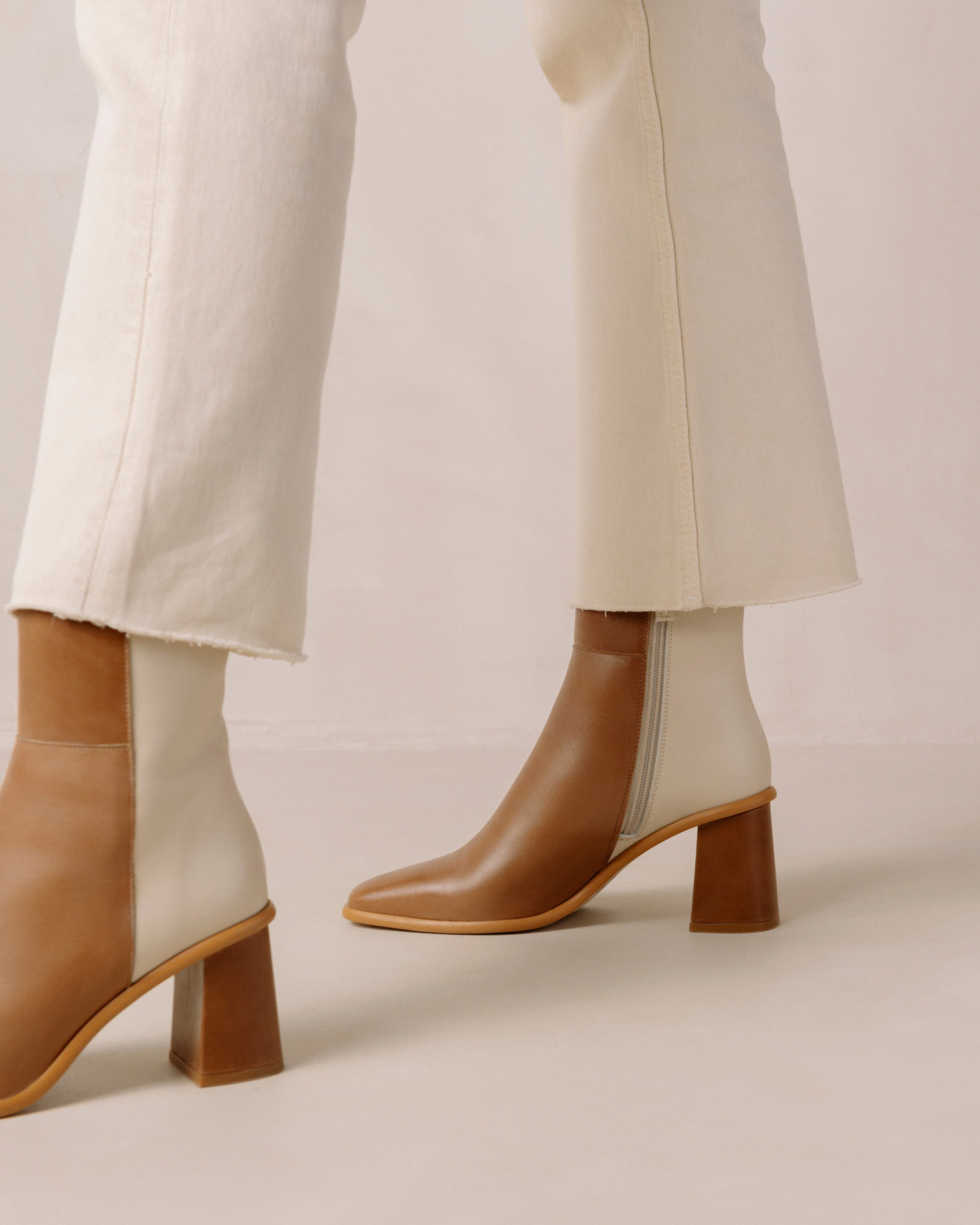 West Bicolor Camel Cream Leather Ankle Boots