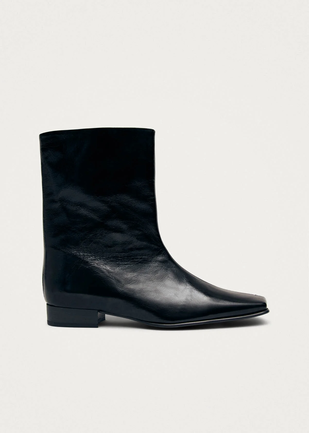 Quinn Rift Black Leather Ankle Boots