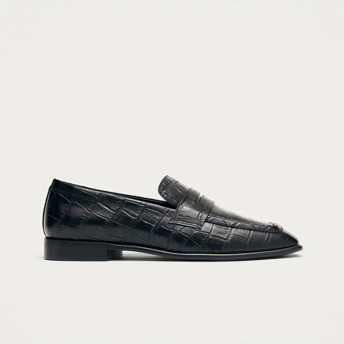 Zaha Alli Black Leather Loafers