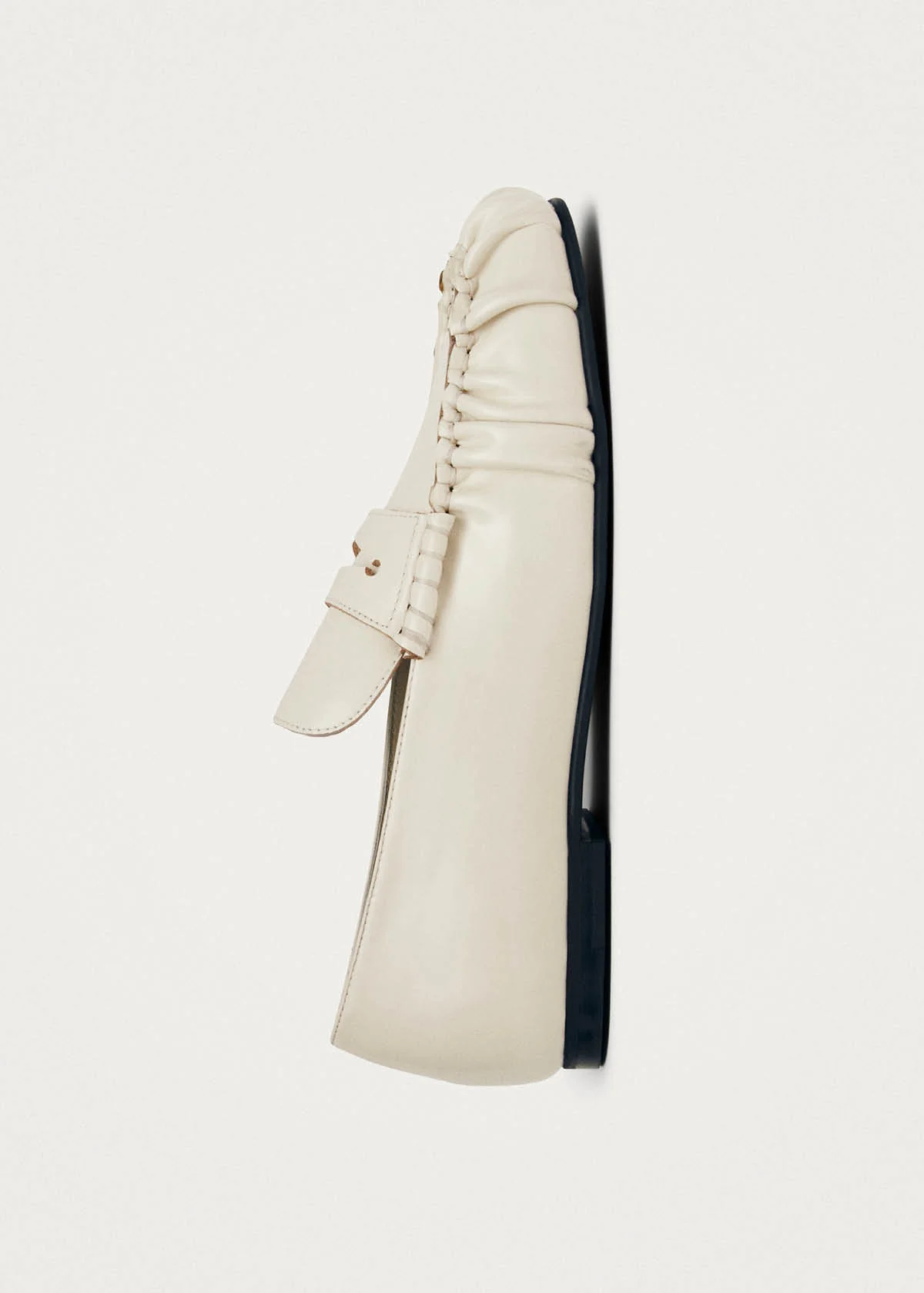 Aven Cream Leather Loafers