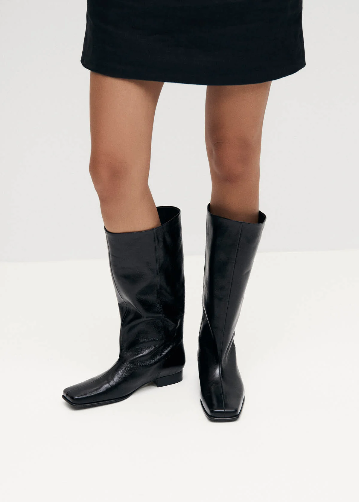 Thalina Rift Black Leather Boots