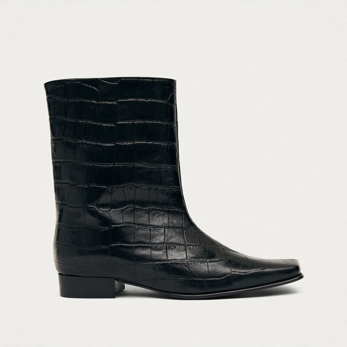 Quinn Alli Black Leather Ankle Boots