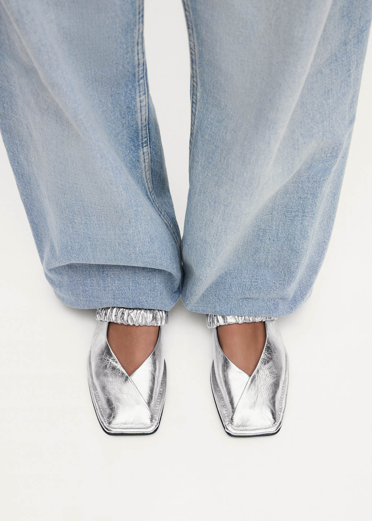 Lautan Shimmer Silver Leather Ballet Flats