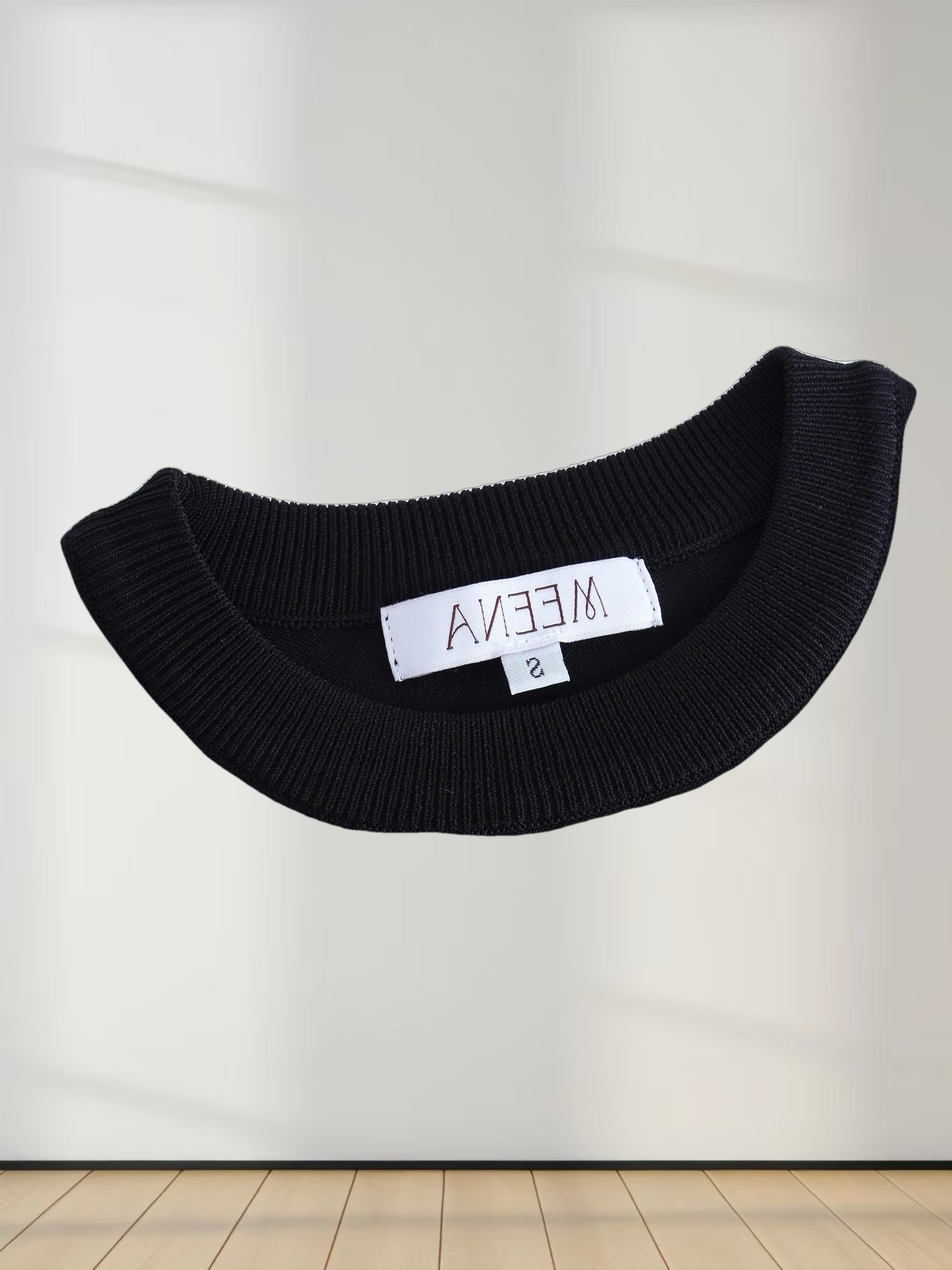 RIBBED WAISTED SWEATER-BLACK