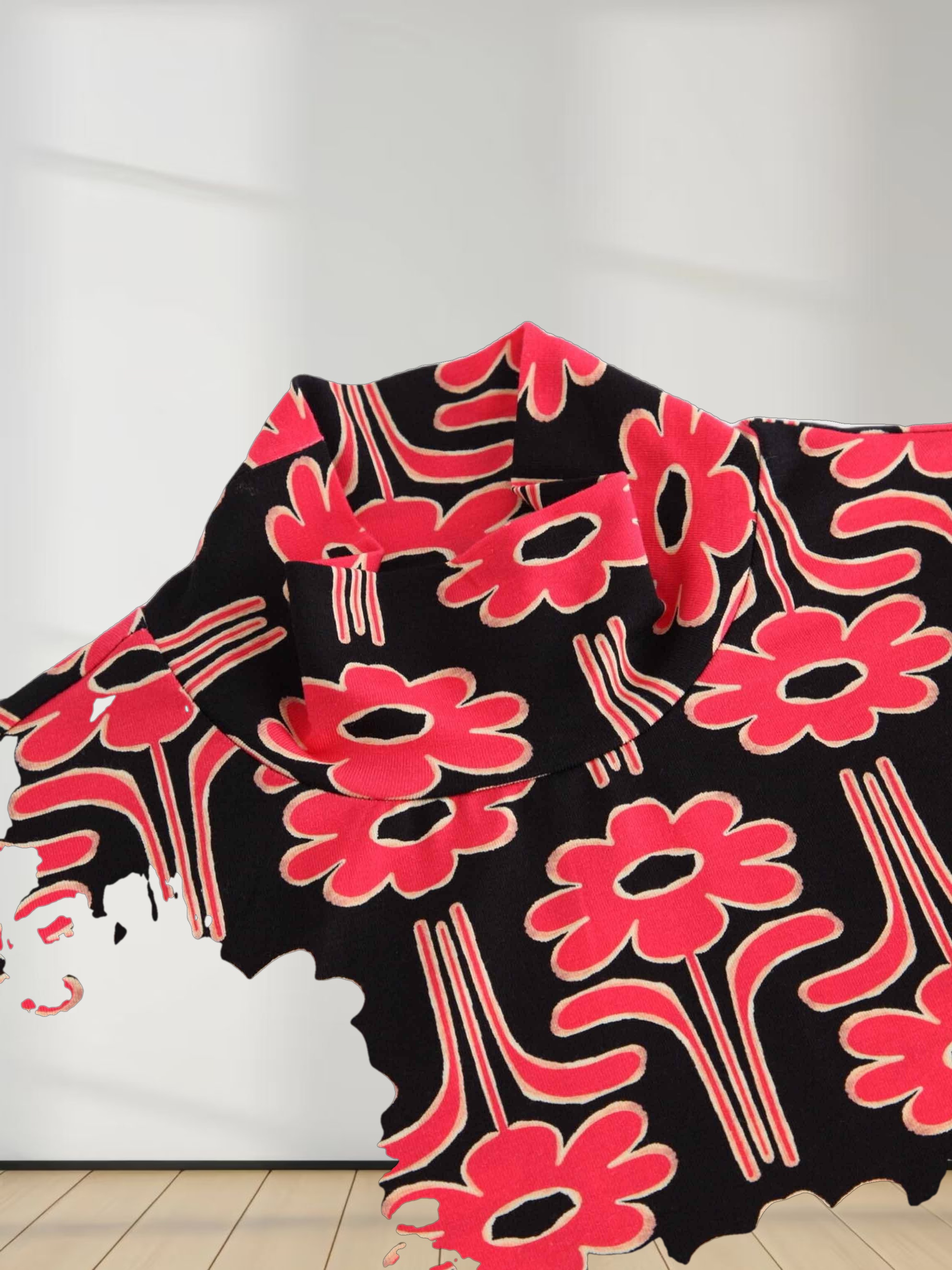 Design Turtleneck-Black Floral