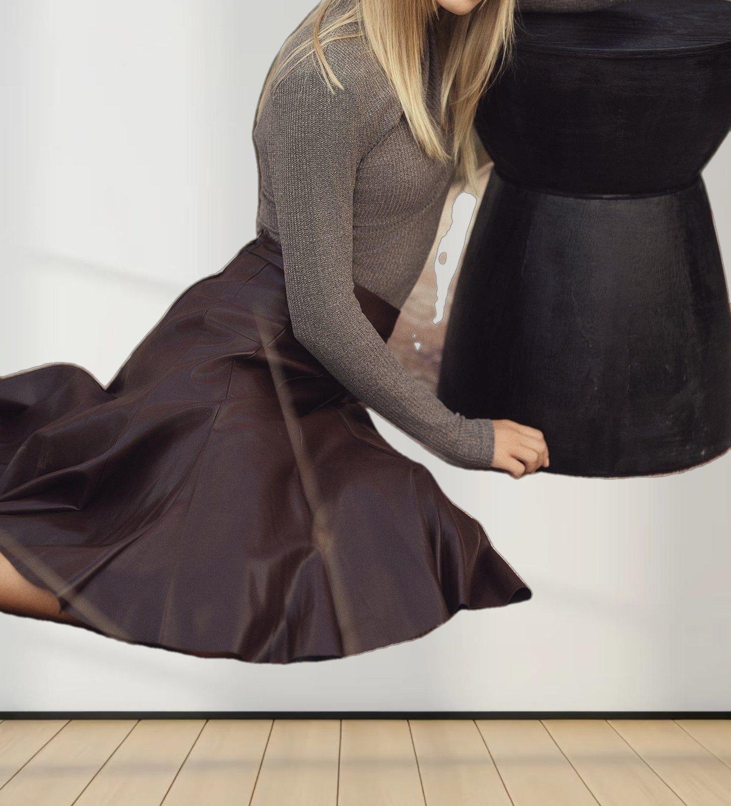 Textured Stretch Turtleneck-Brown