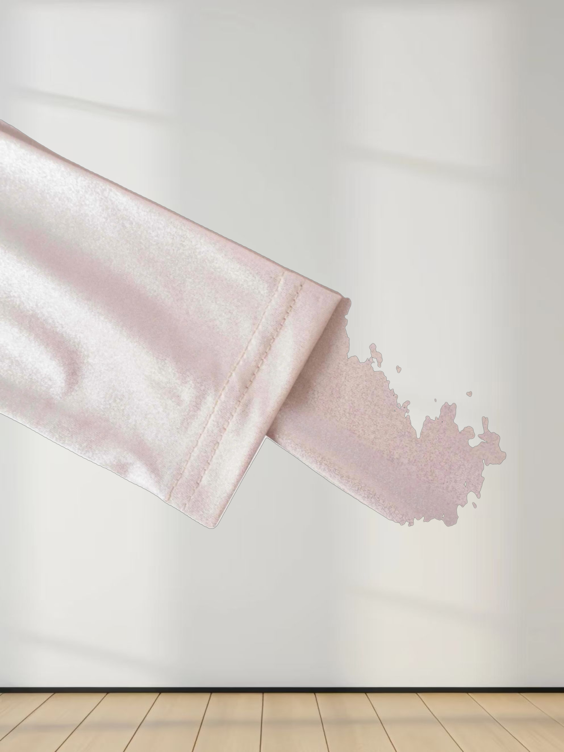 Shimmer Turtleneck-Cream/Silver