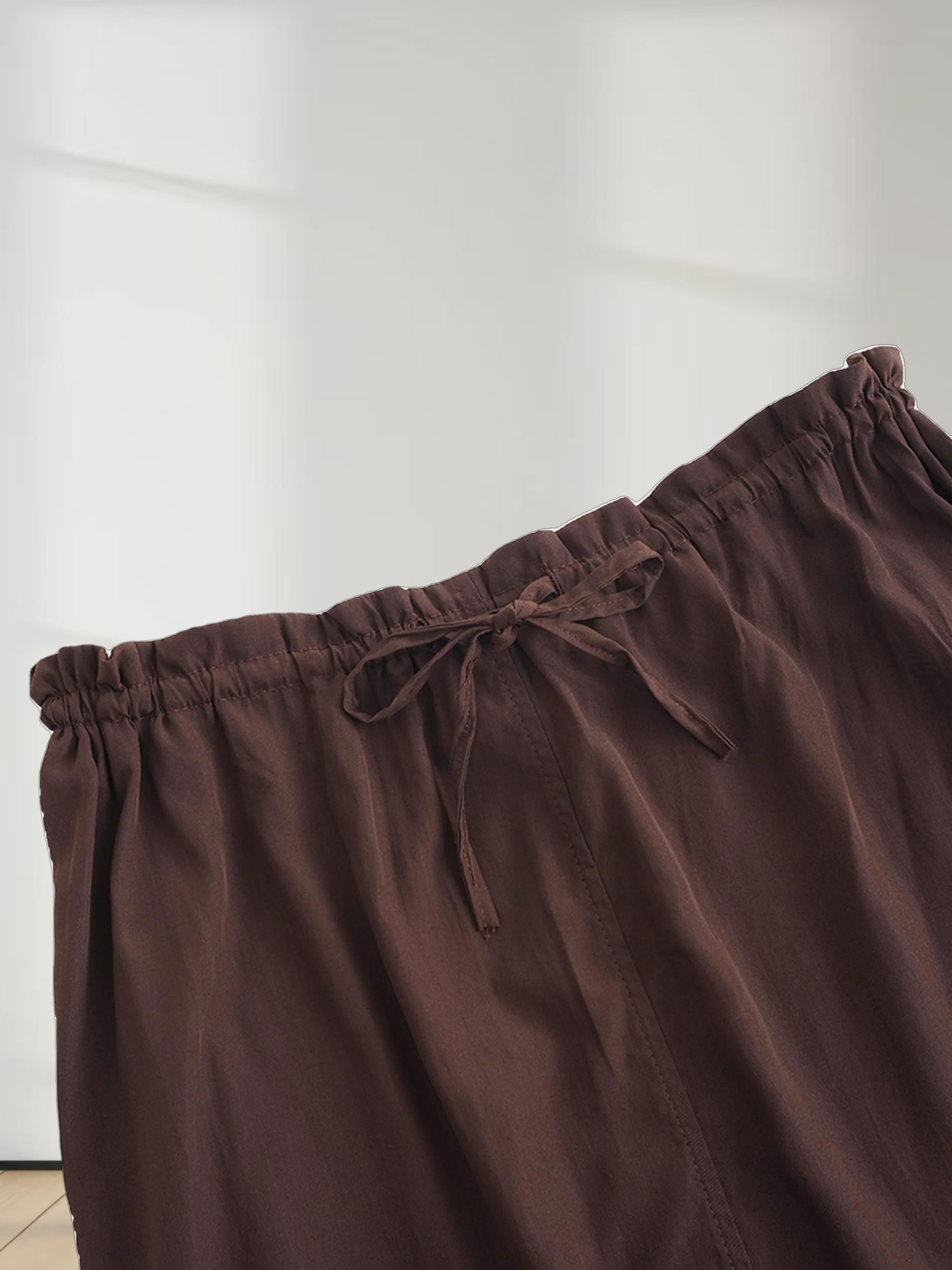 DRAWSTRING RUFFLE SKIRT-BROWN