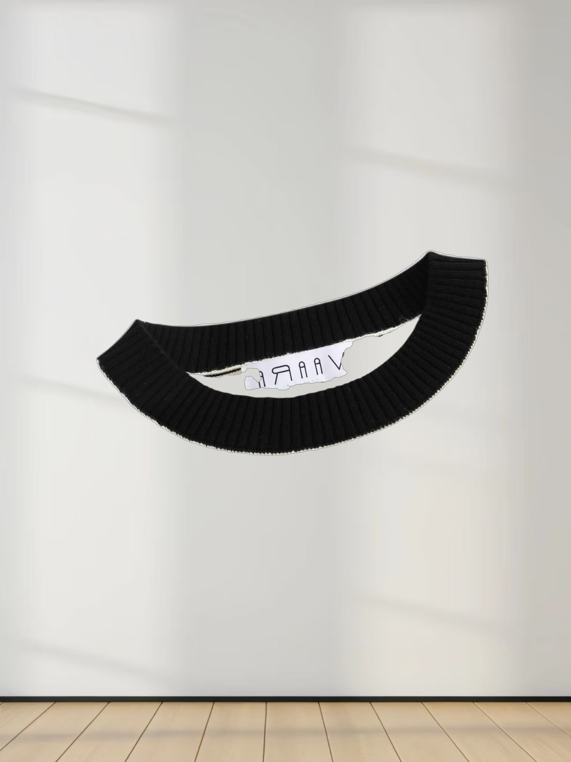 Designed Sweater-Black Combo Print