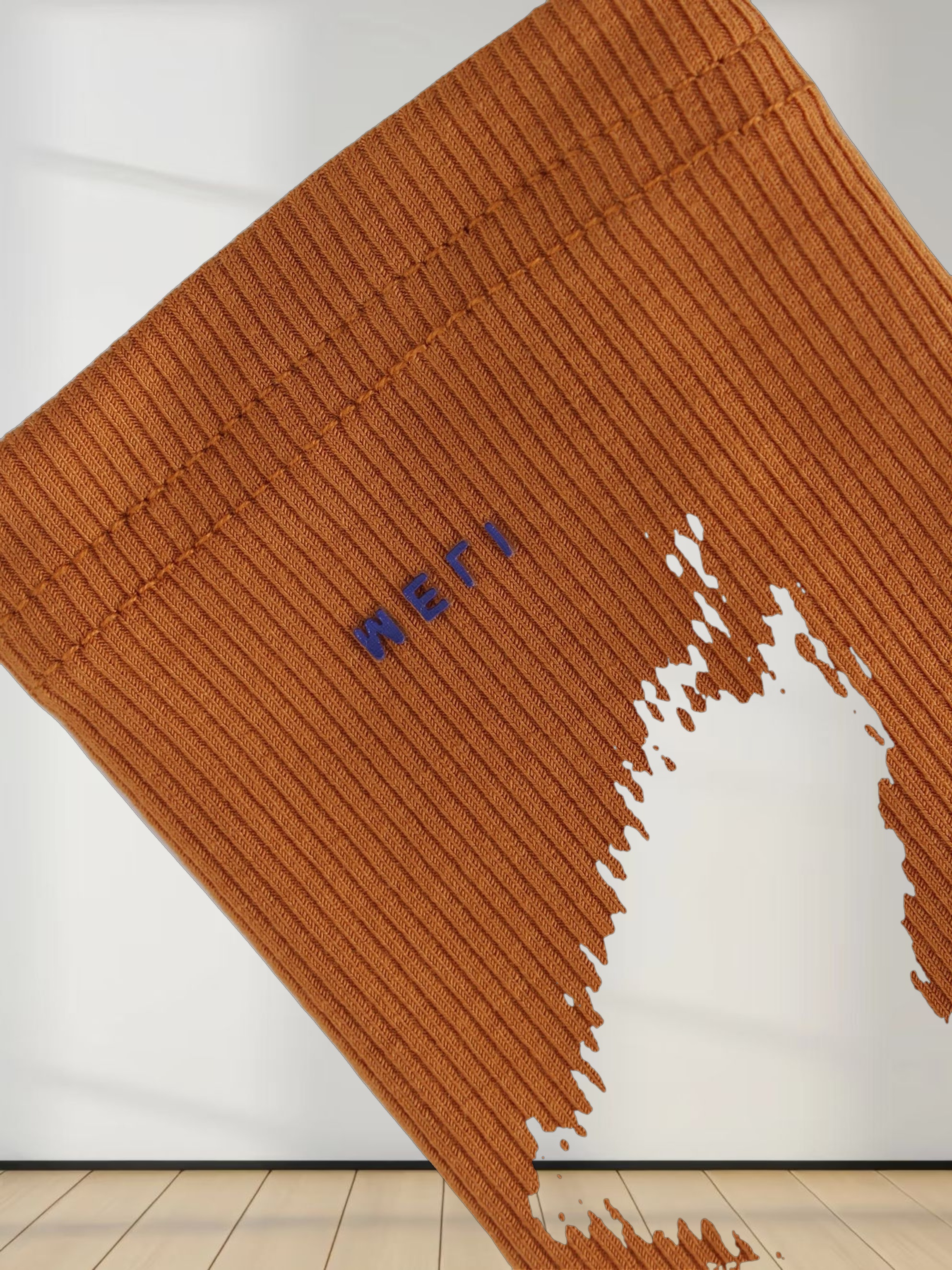 High V Ribbed Tee LS-Cognac