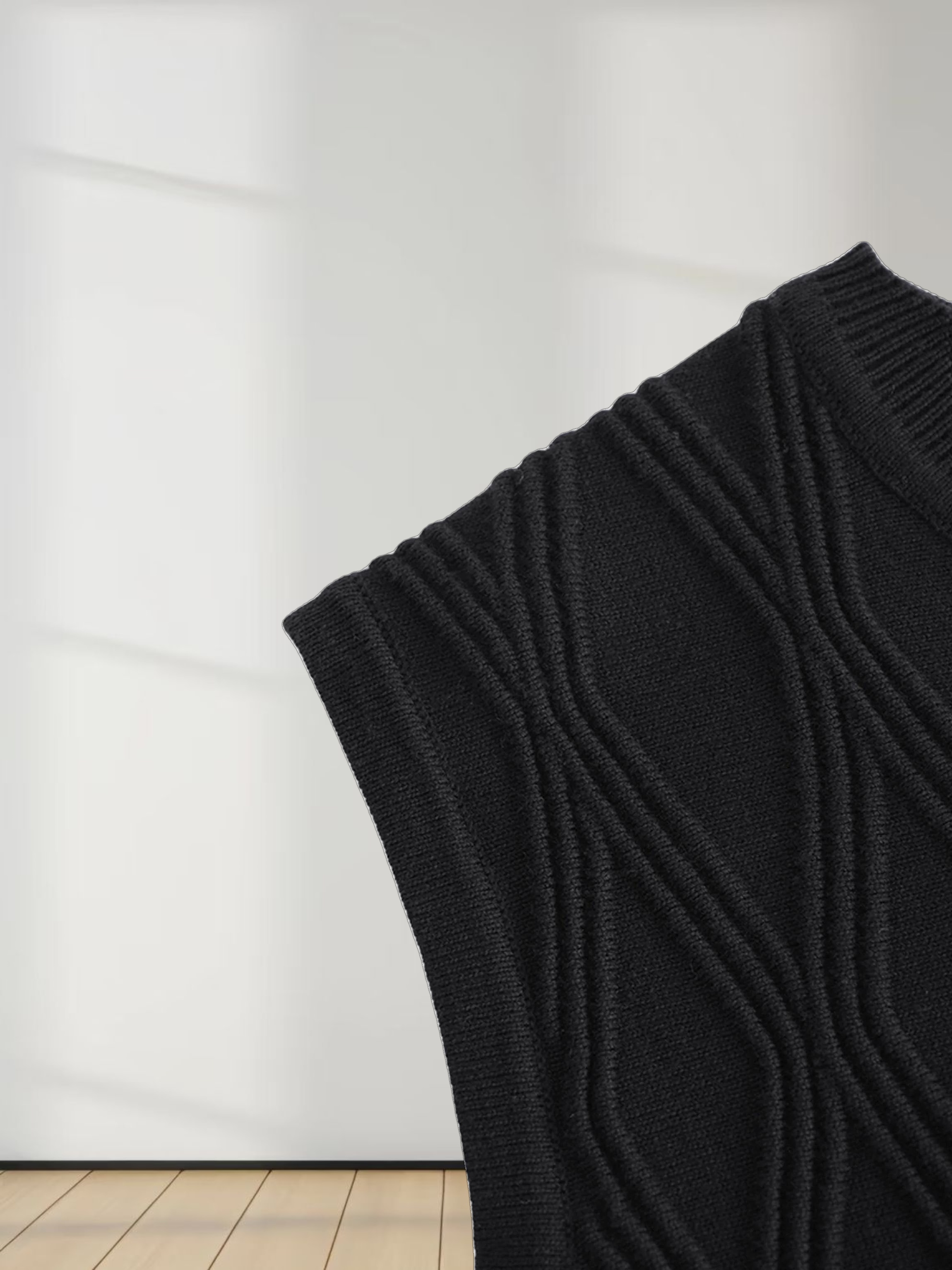 Scalloped Sleeveless Crew Neck Sweater-Black