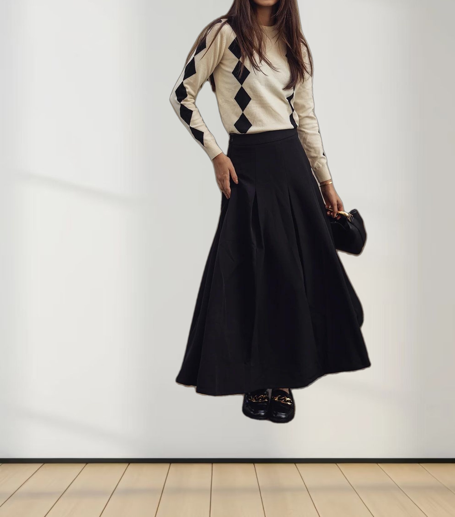 Printed Sweater-Cream with Black Diamond Design