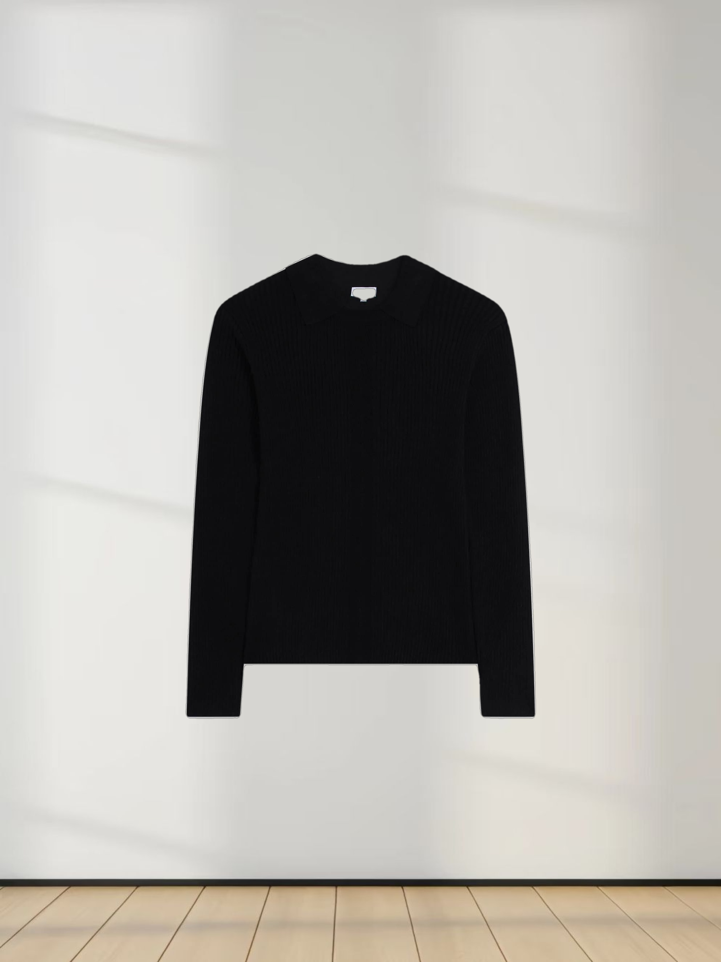 Center Design Sweater-Black