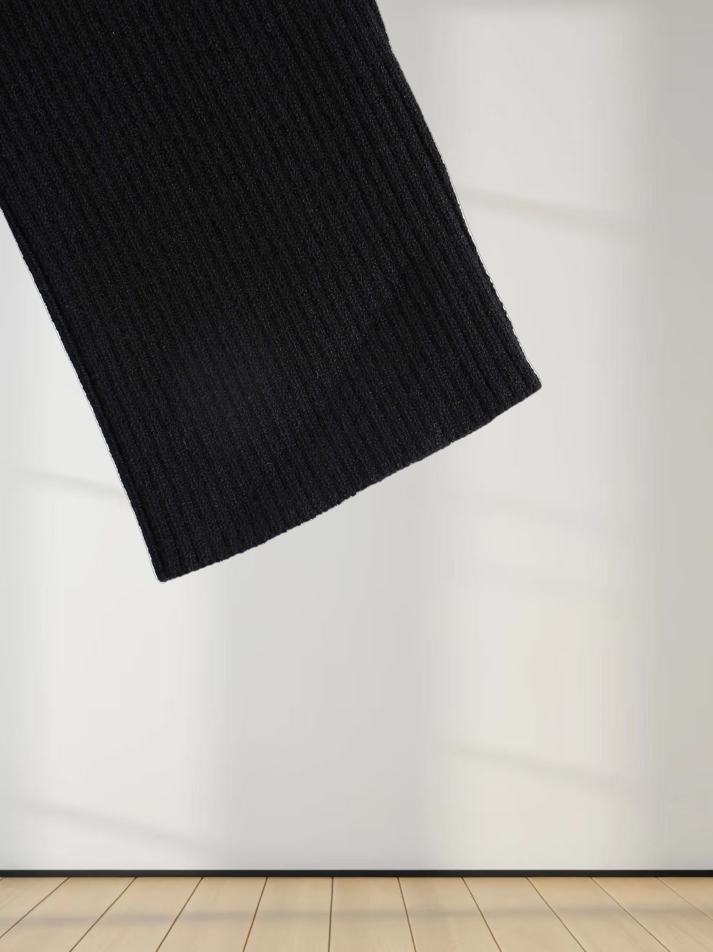 Knit Ribbed Turtleneck-Black