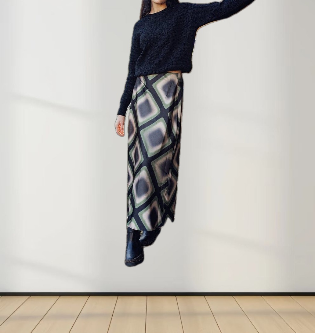 Chenille Waffle Sweater-Black