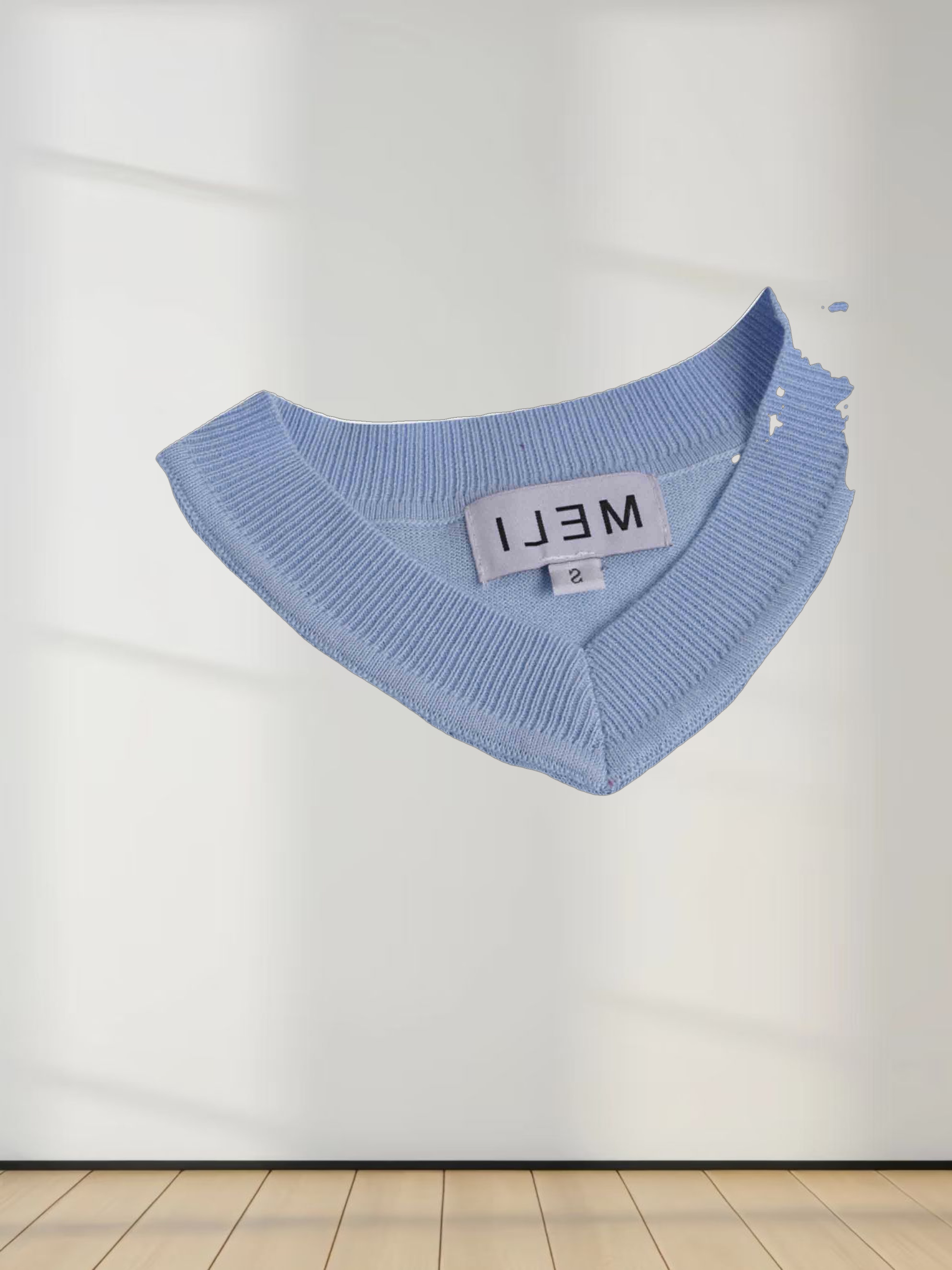 High V Lightweight Sweater-LT Blue