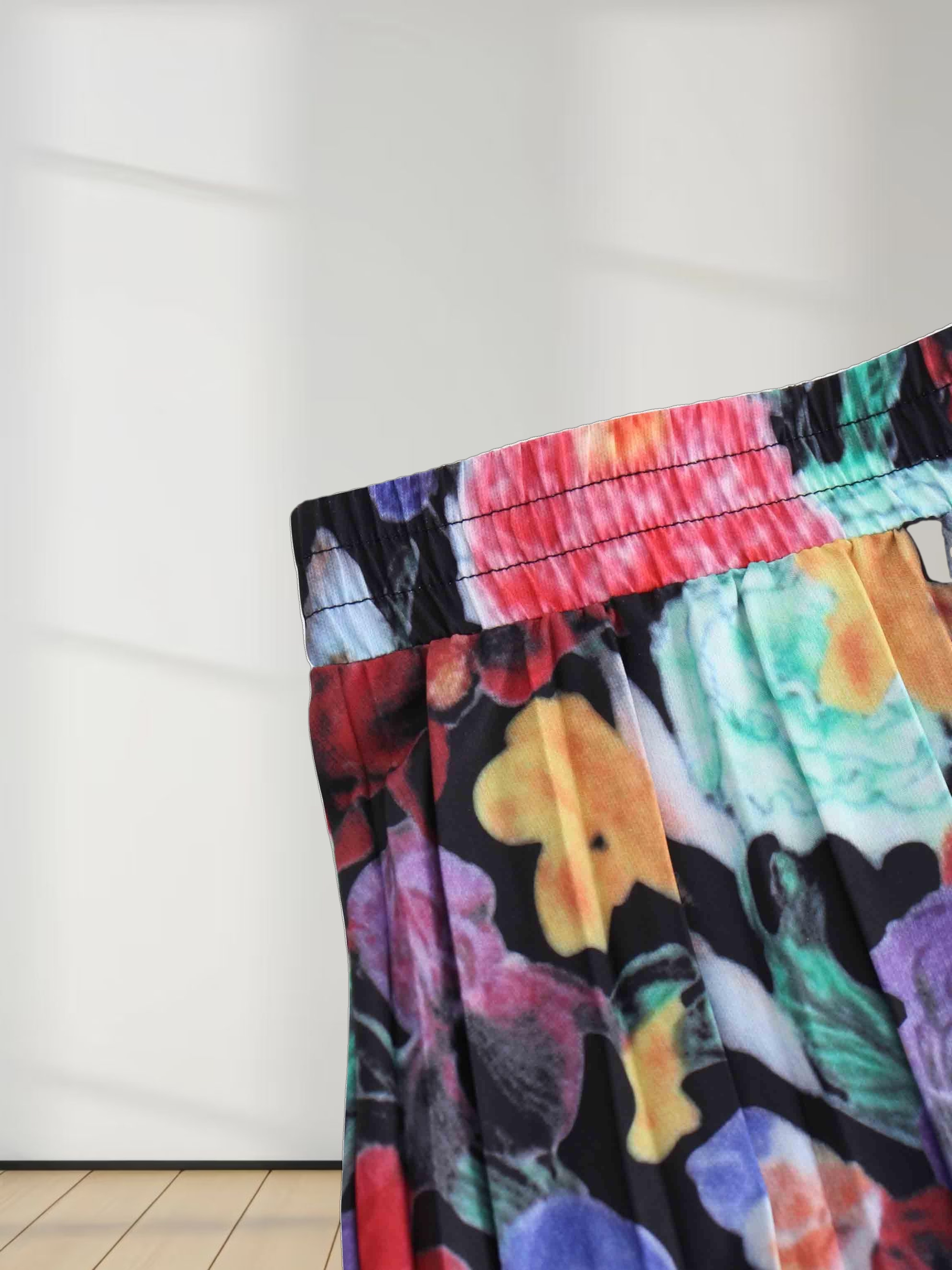 Covered Band Pleated Skirt 37