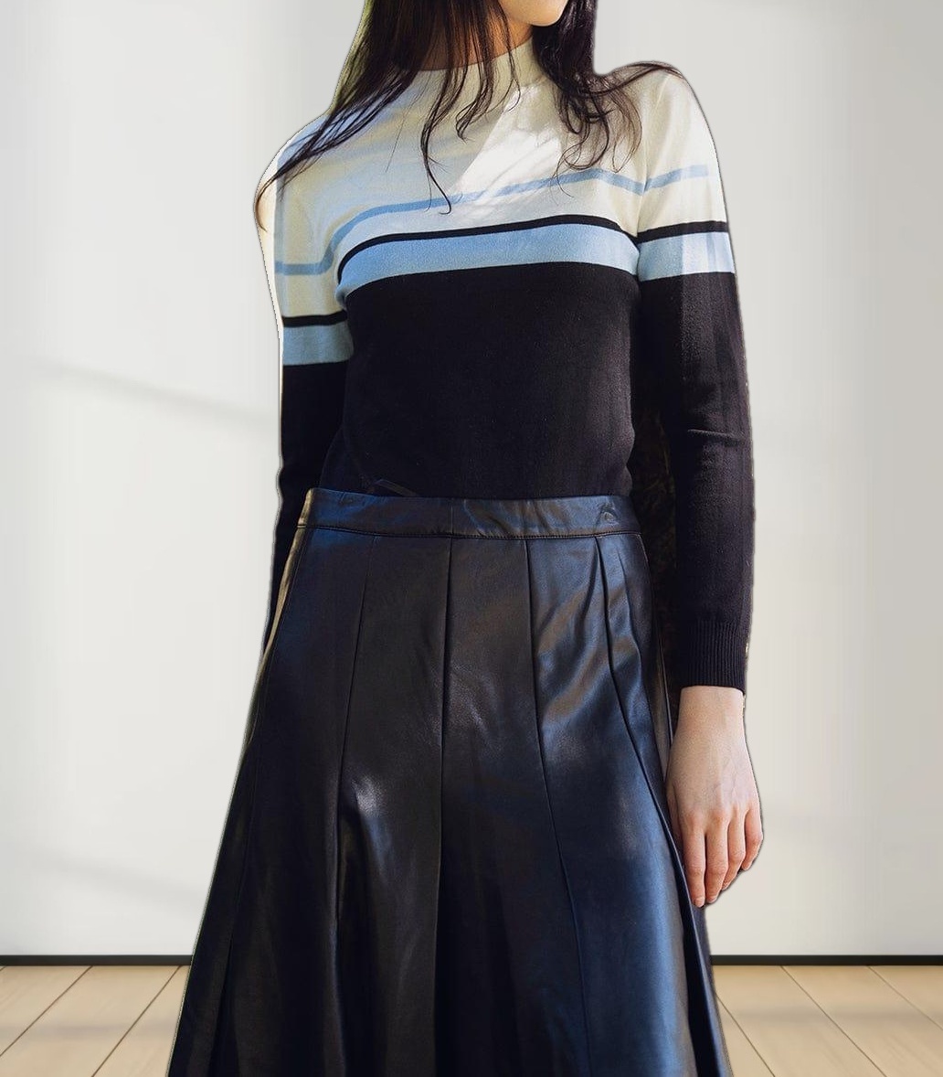 Middle Stripe Sweater-Blue