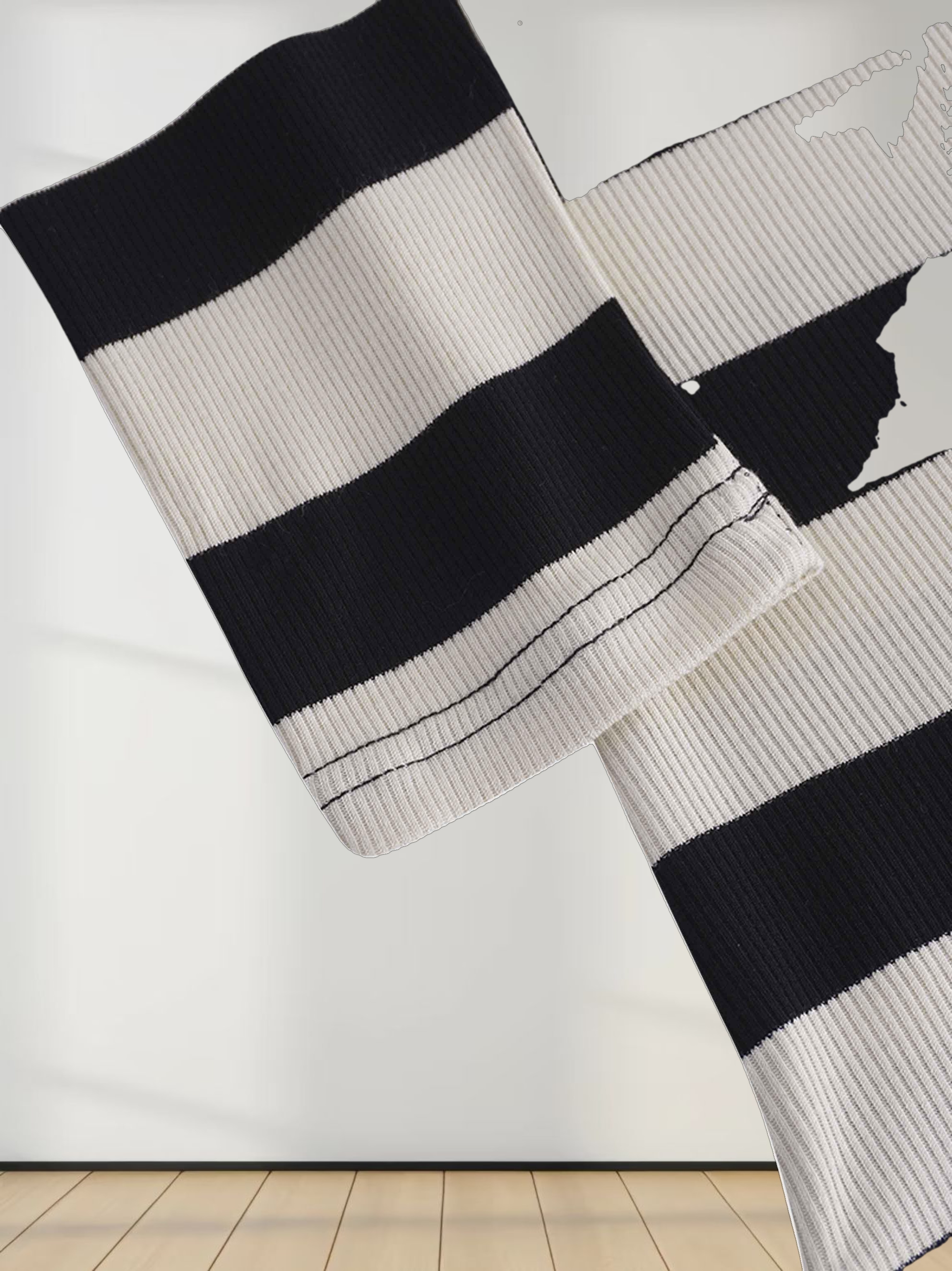 Ribbed Striped High V Tee Long Sleeve-Tan/Black