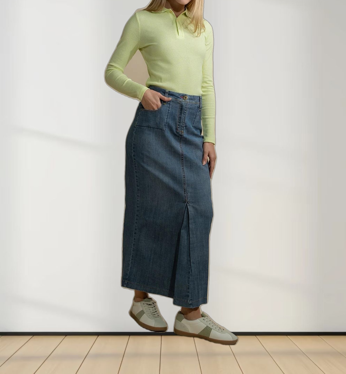 Front Kick Pleat Denim Skirt-Blue