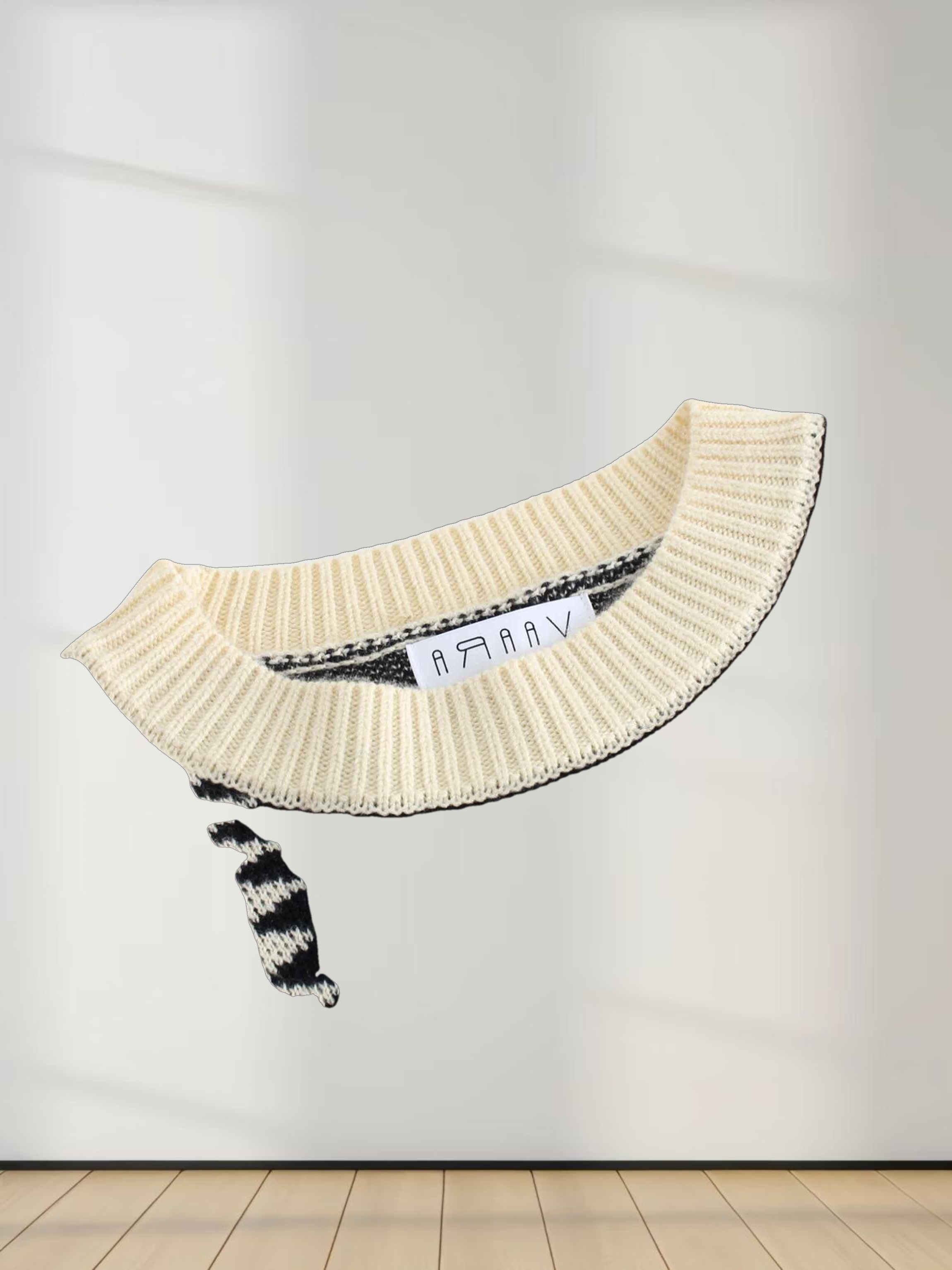 Wave Sweater-Black/White