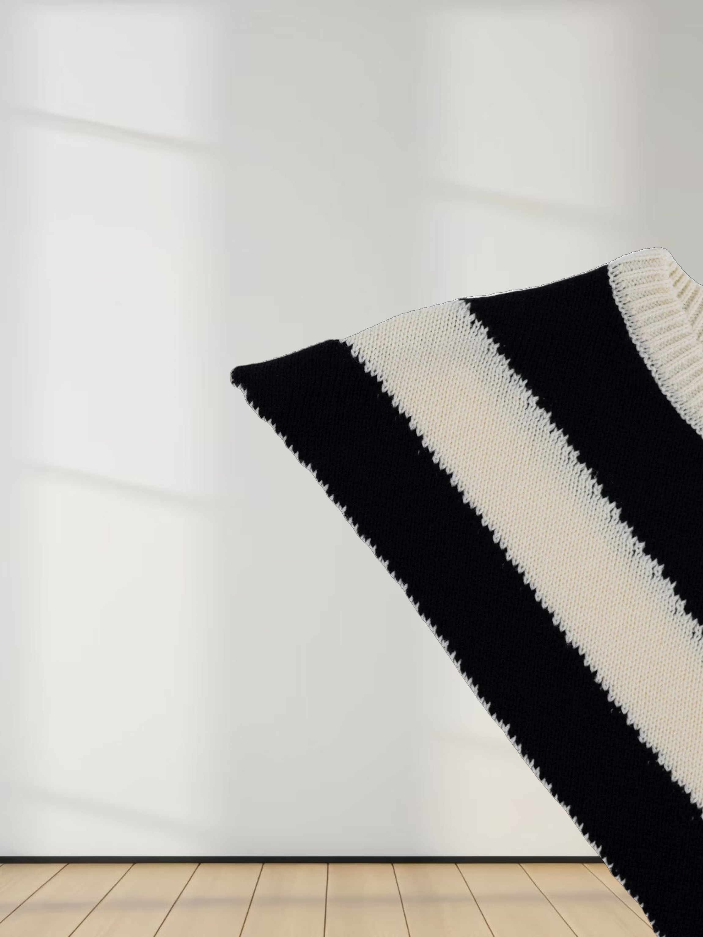 V Neck Stripe Sweater-Cream/Black