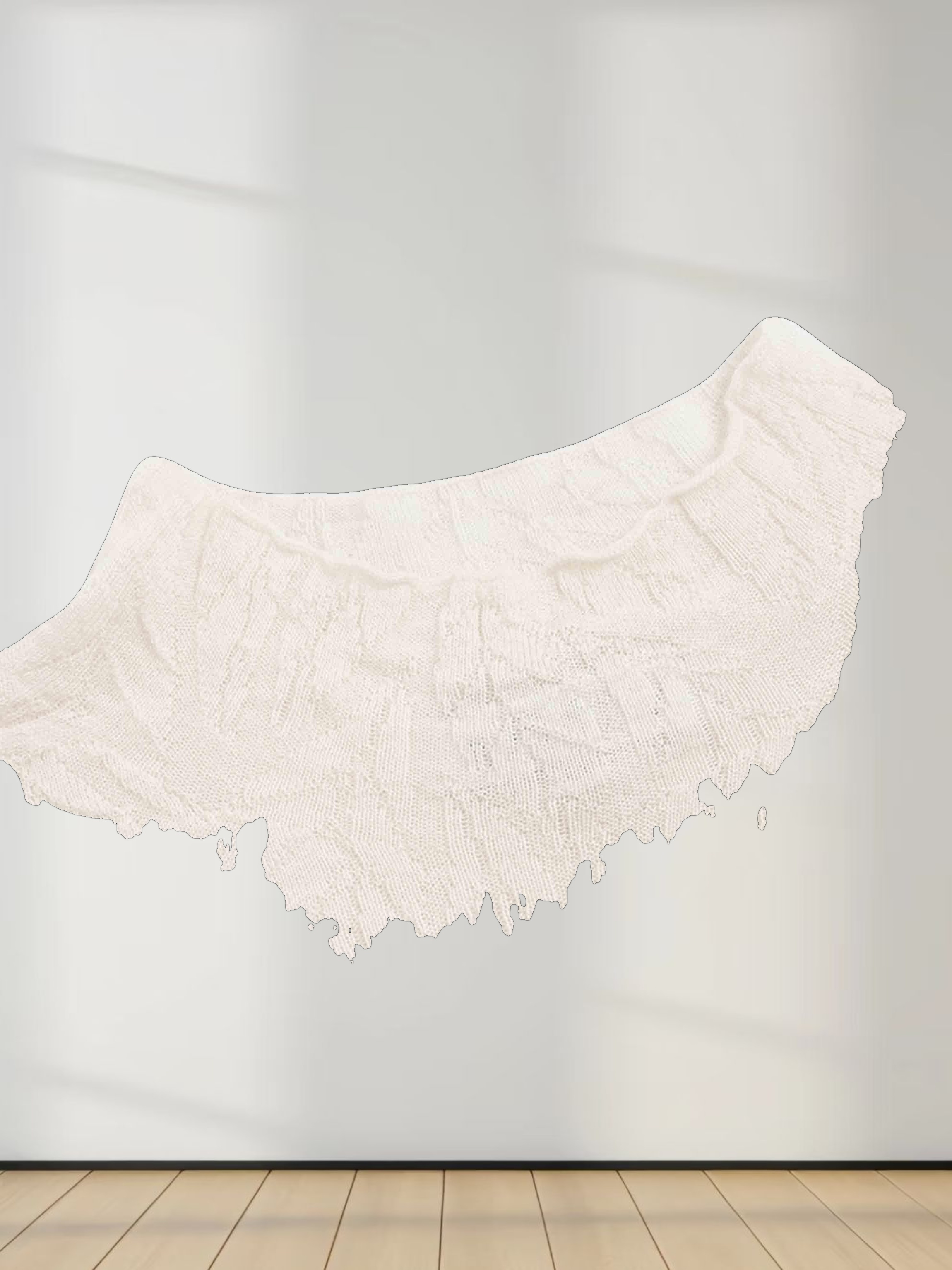 Leaf Design Turtleneck-Blush