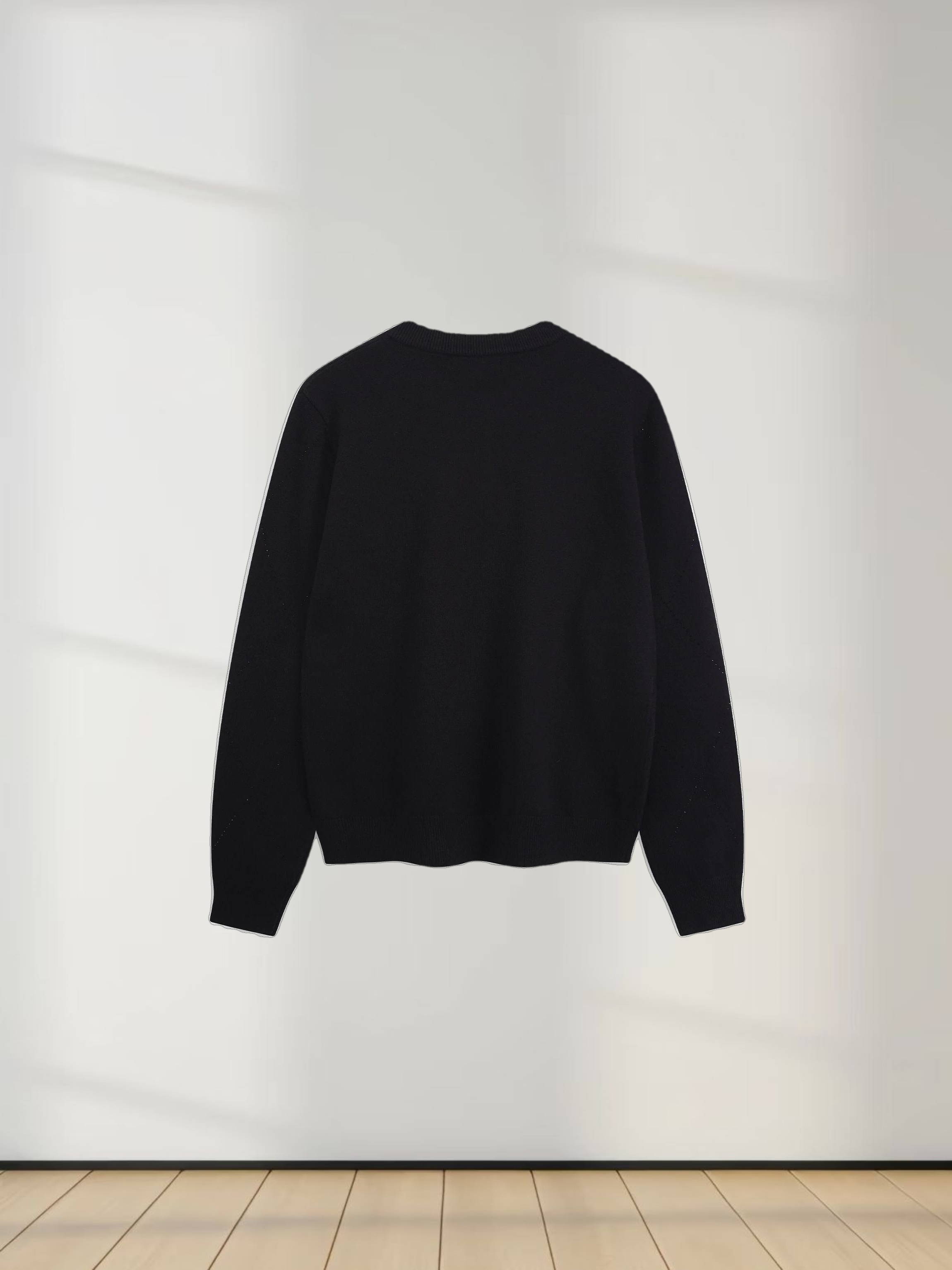 Diamond Stud Design Sweater-Black