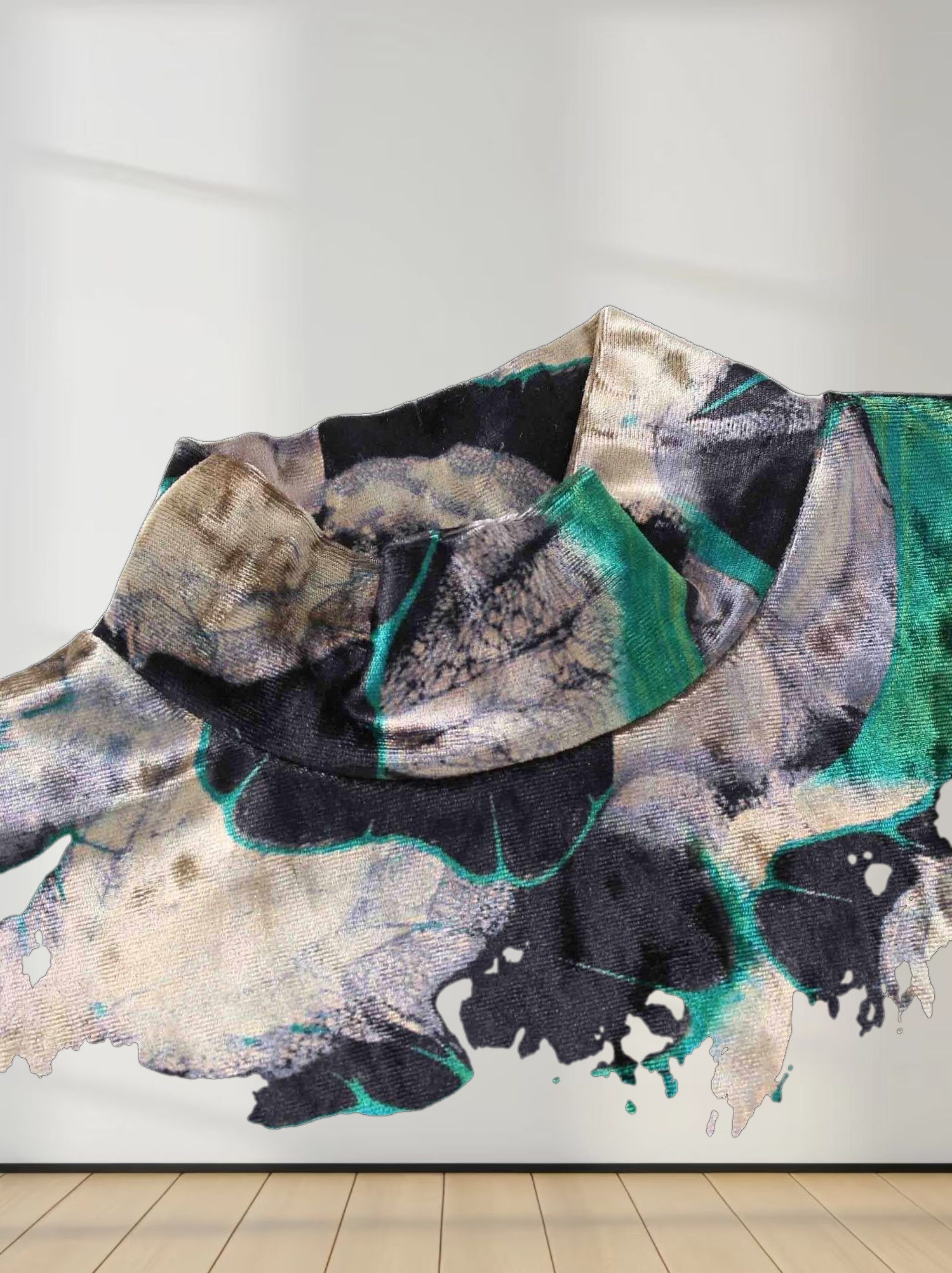 Velour Printed Turtleneck-Green Floral