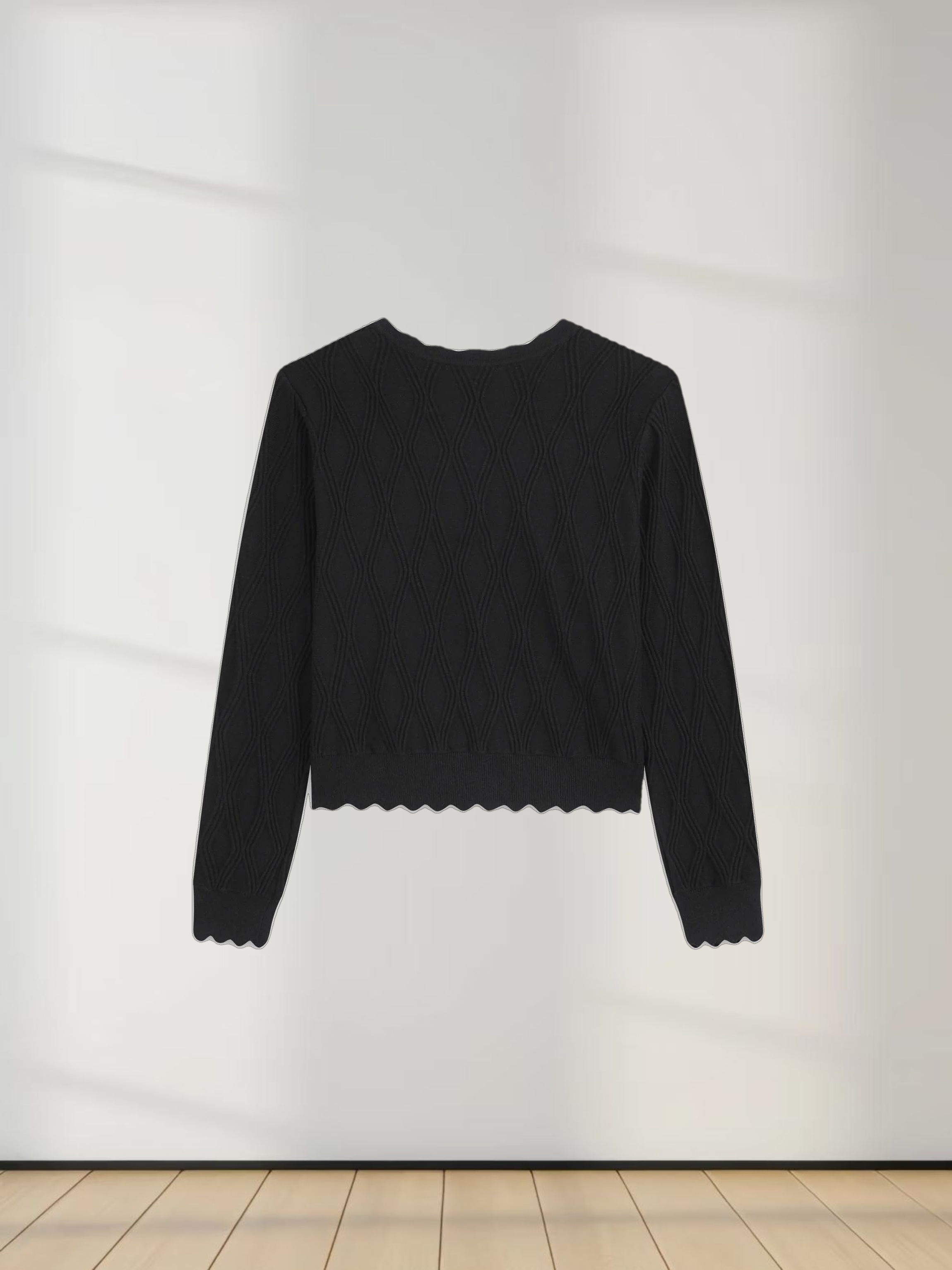 Scalloped Edge Cardigan-Black