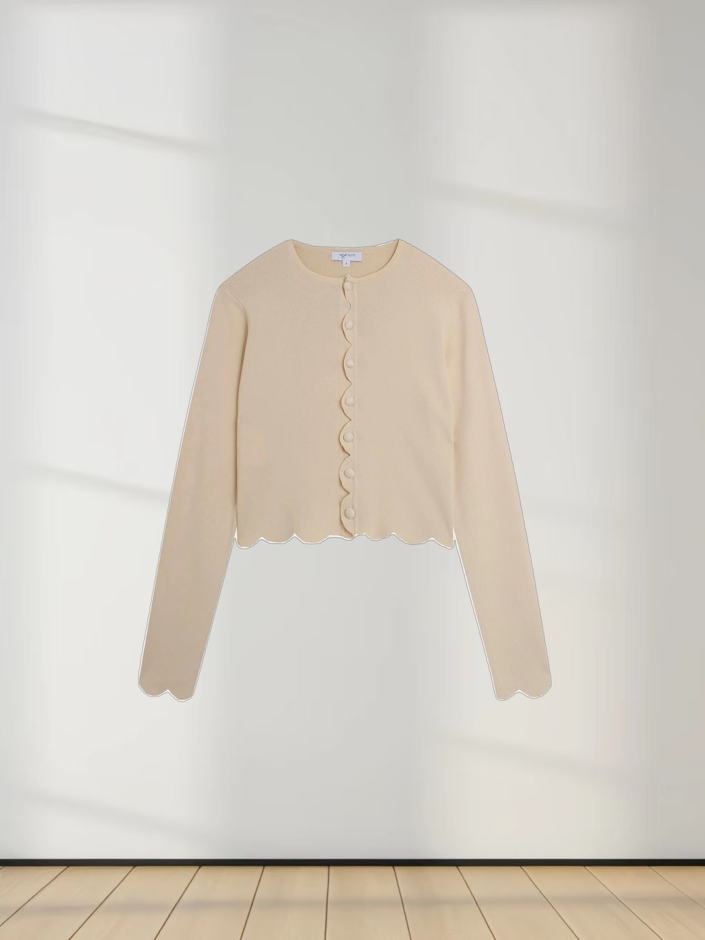 Scallop Edge Crew Cardigan Short-Ivory