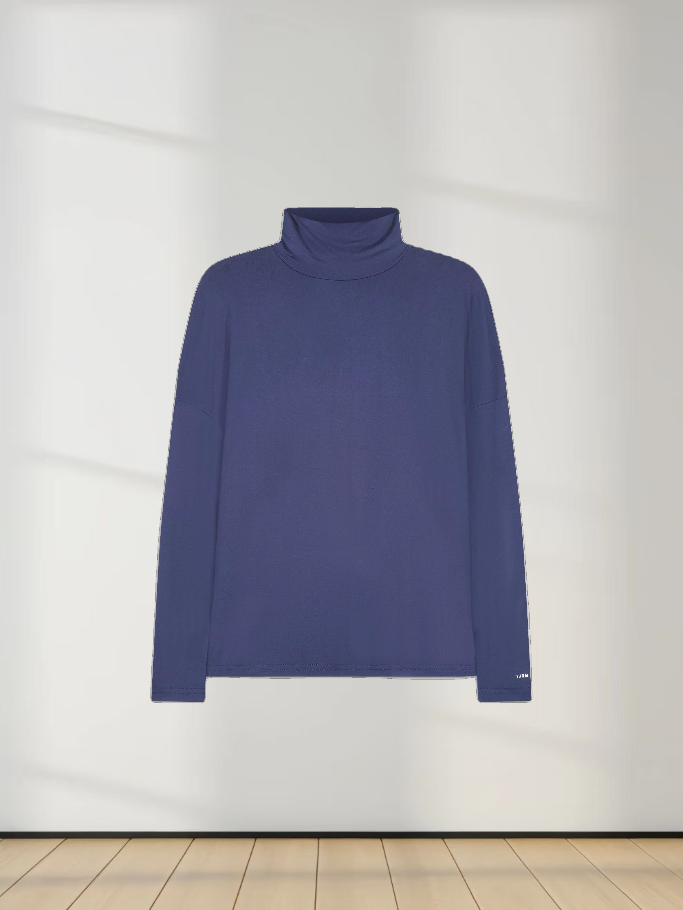SWING TURTLENECK-NAVY