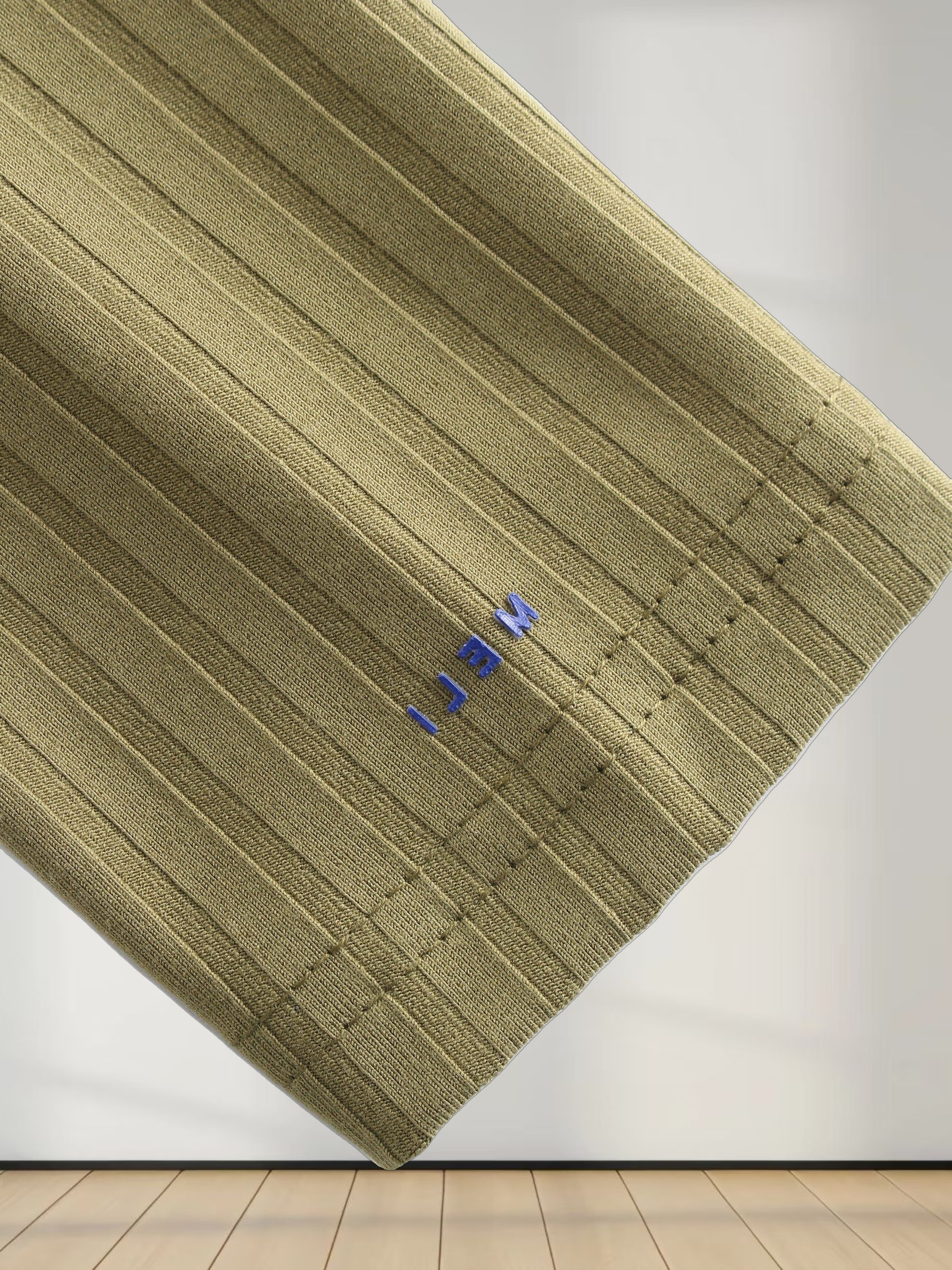 Ribbed High V Bomber-Olive