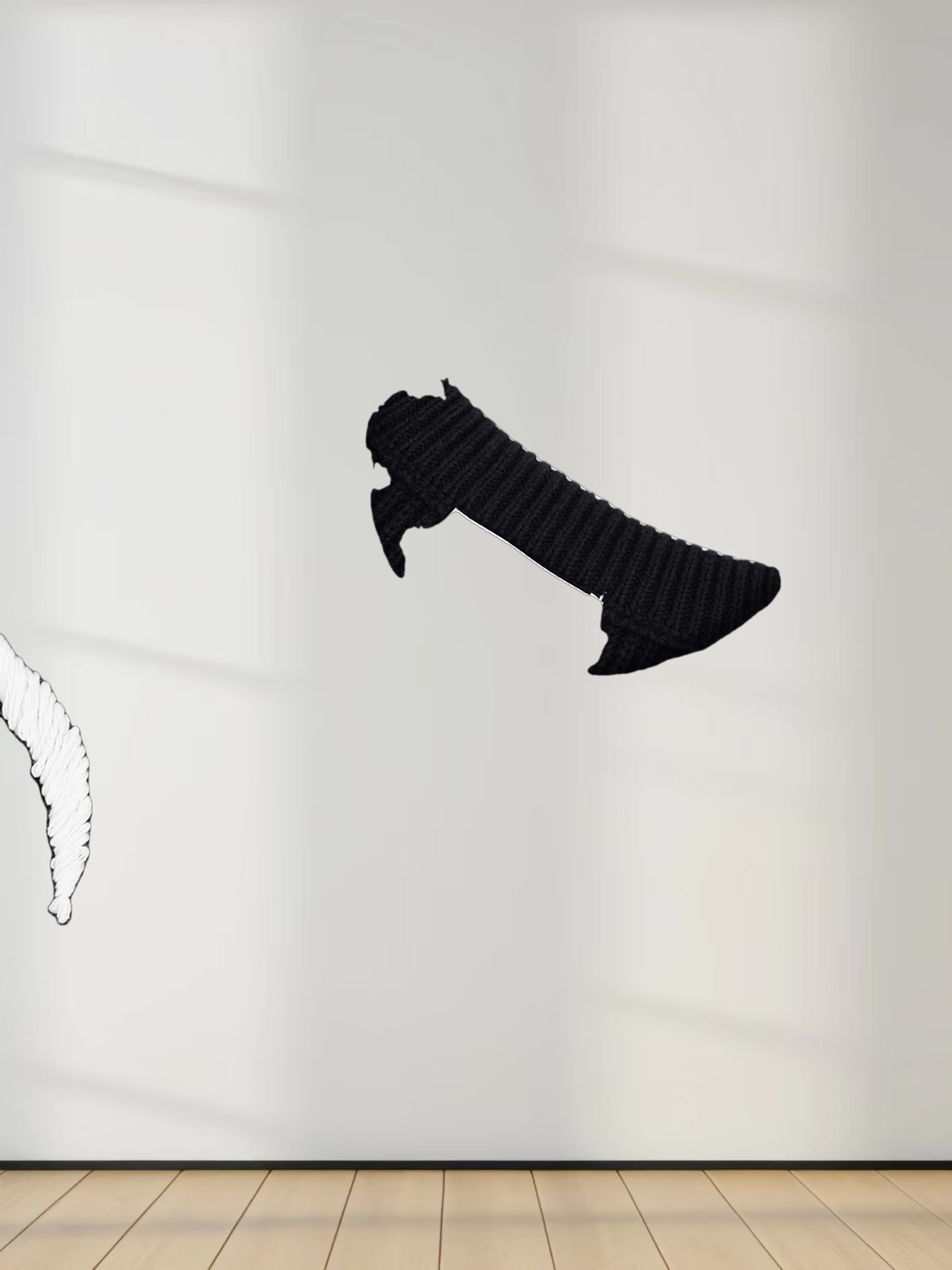 Bow Ribbon Sweater-Black/White