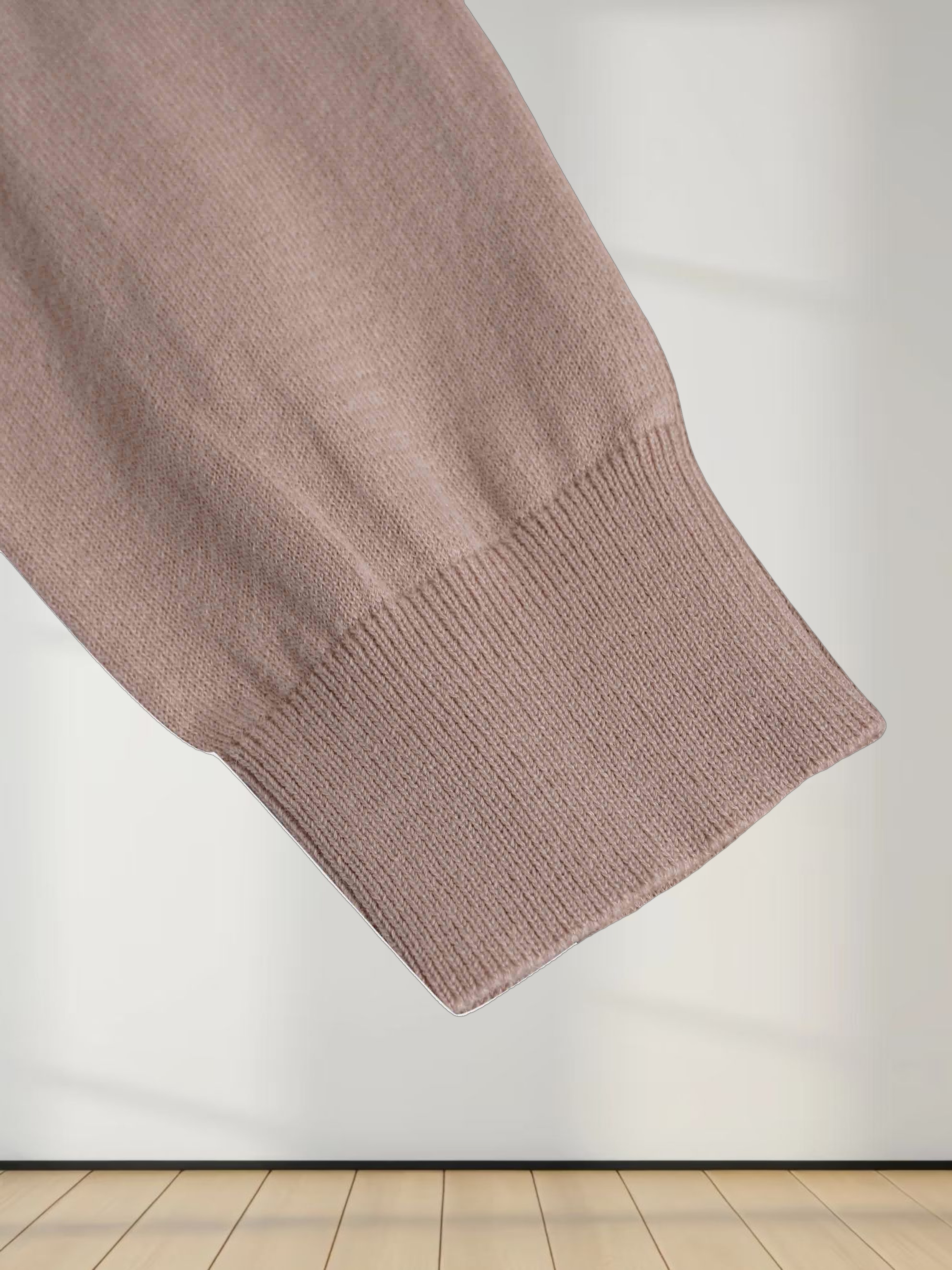 High V Lightweight Sweater-Tan