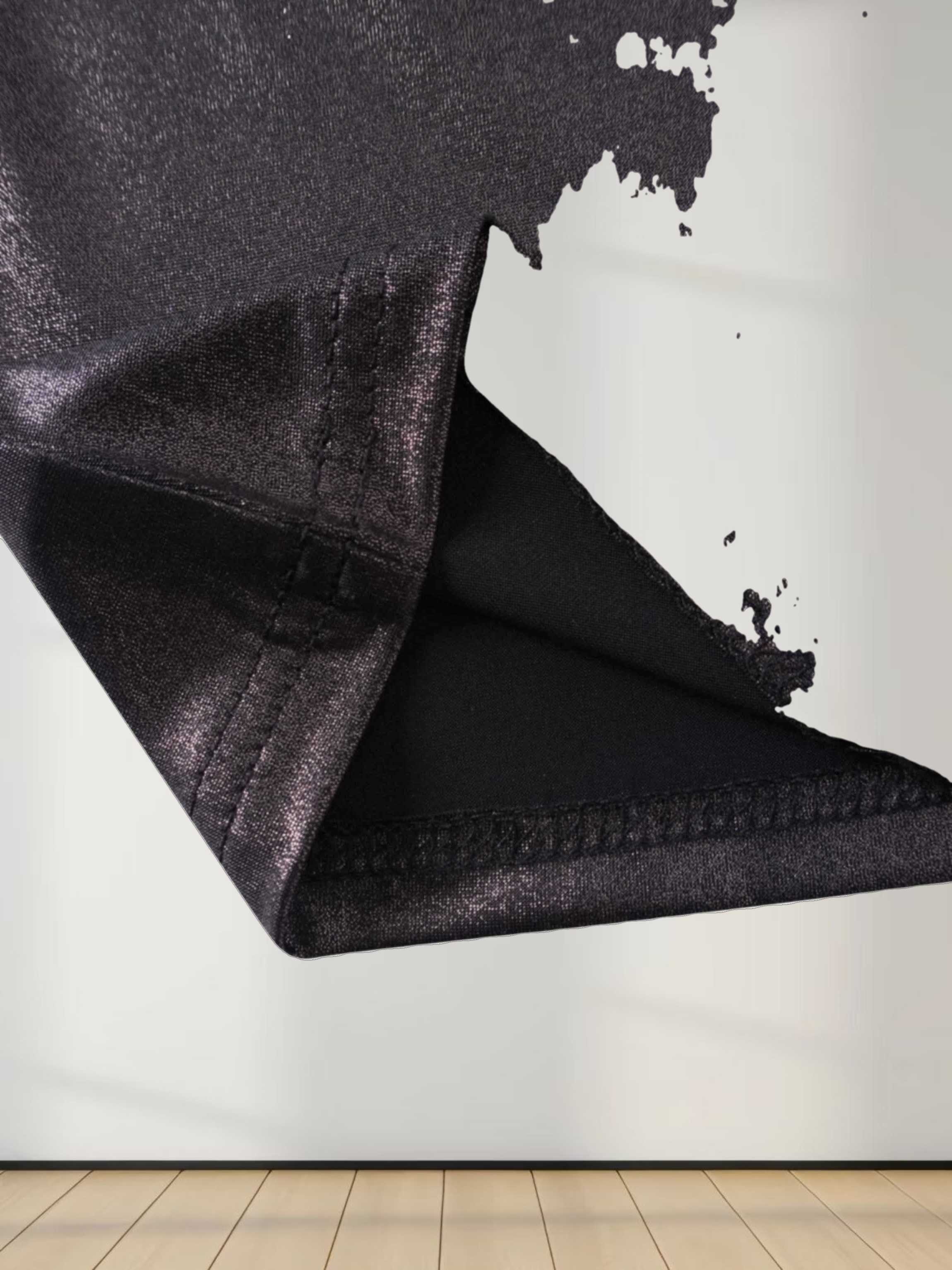 Shimmer Turtleneck-Black/Copper