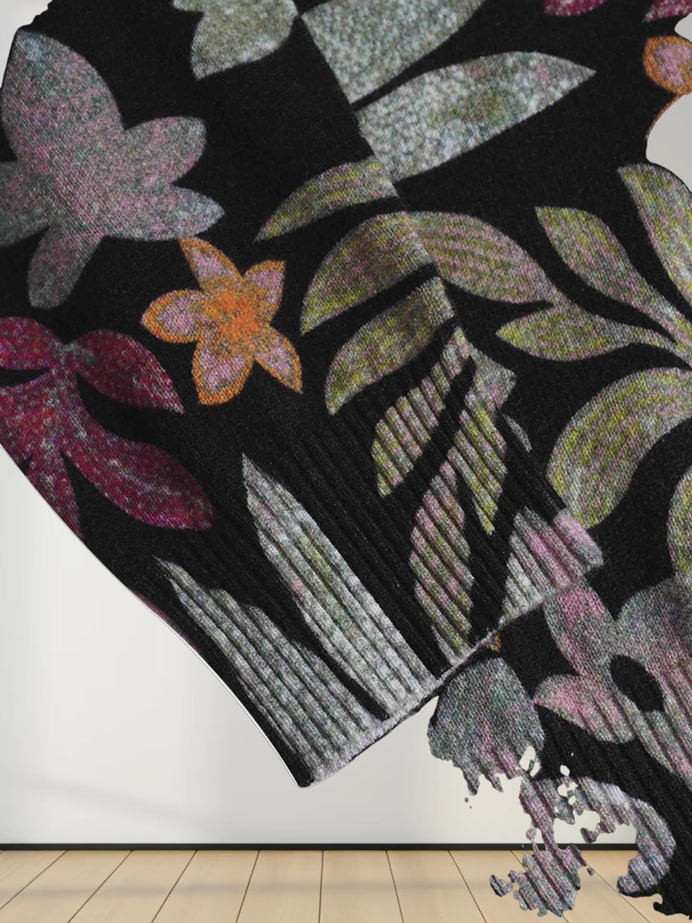 Printed Sweater-Black Floral