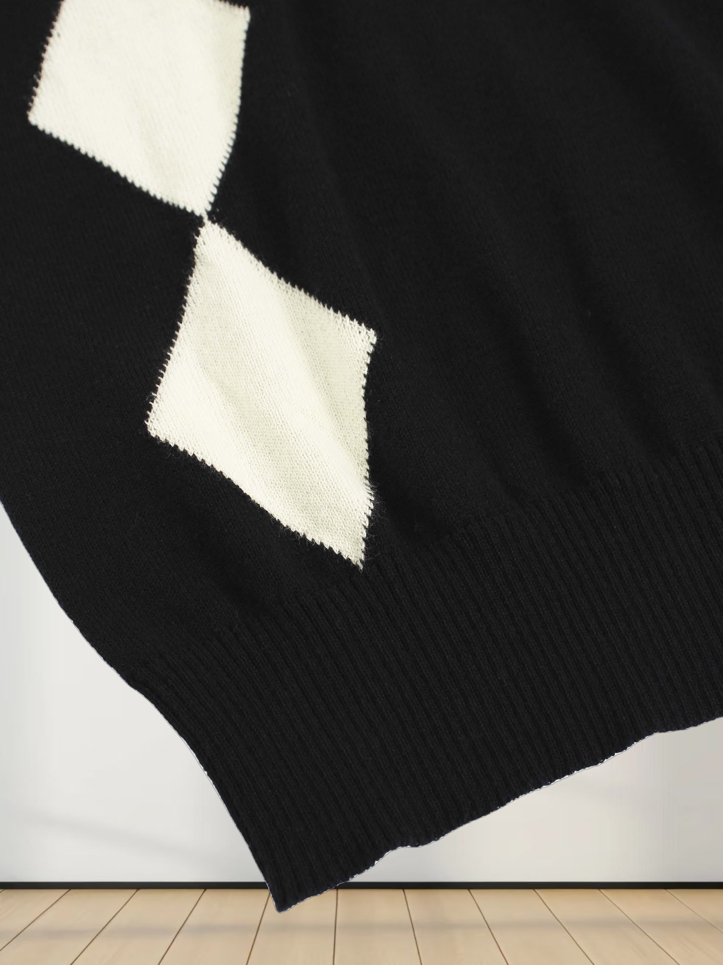 Printed Sweater-Black with Cream Diamond Design