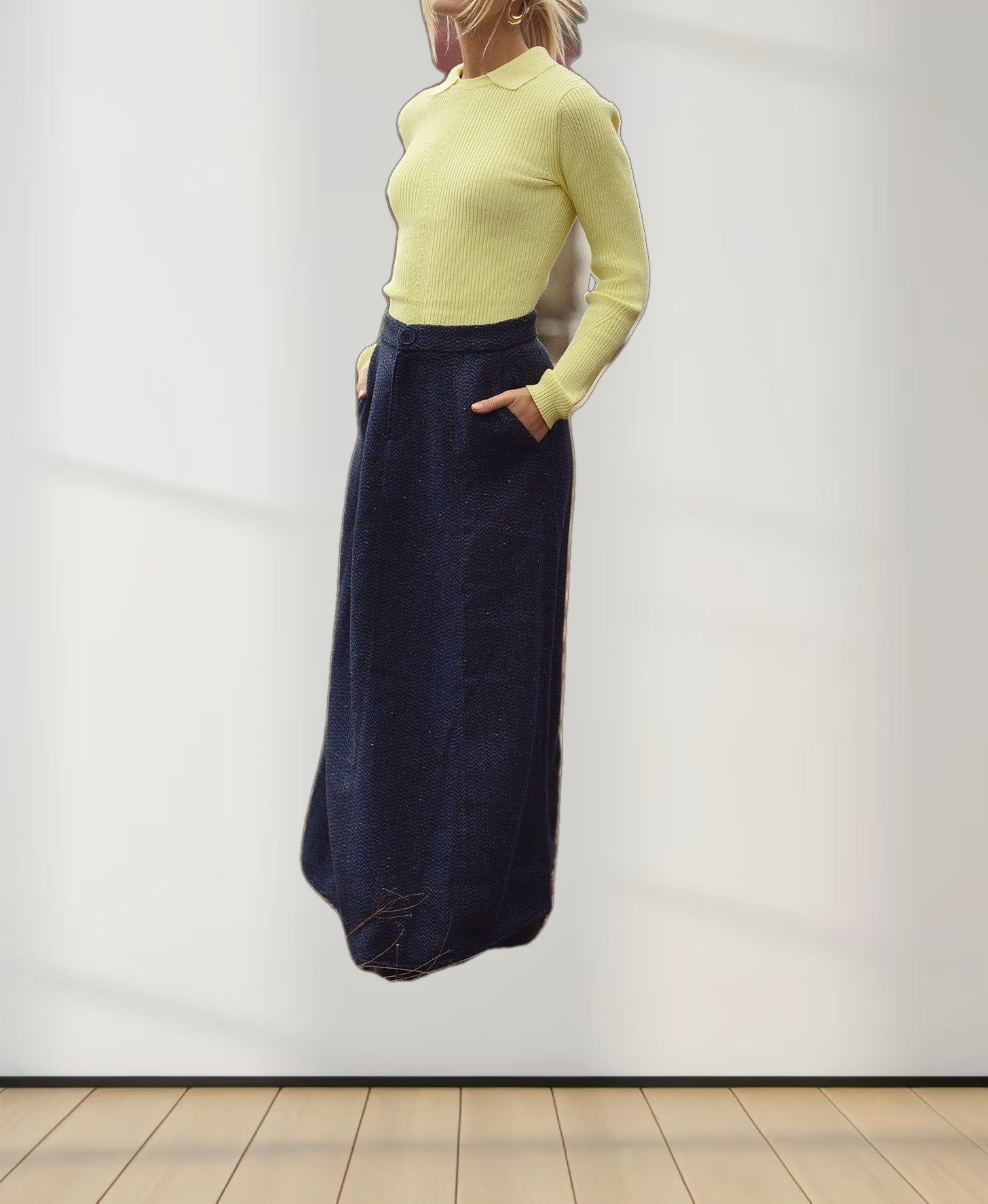 Center Design Sweater-Yellow