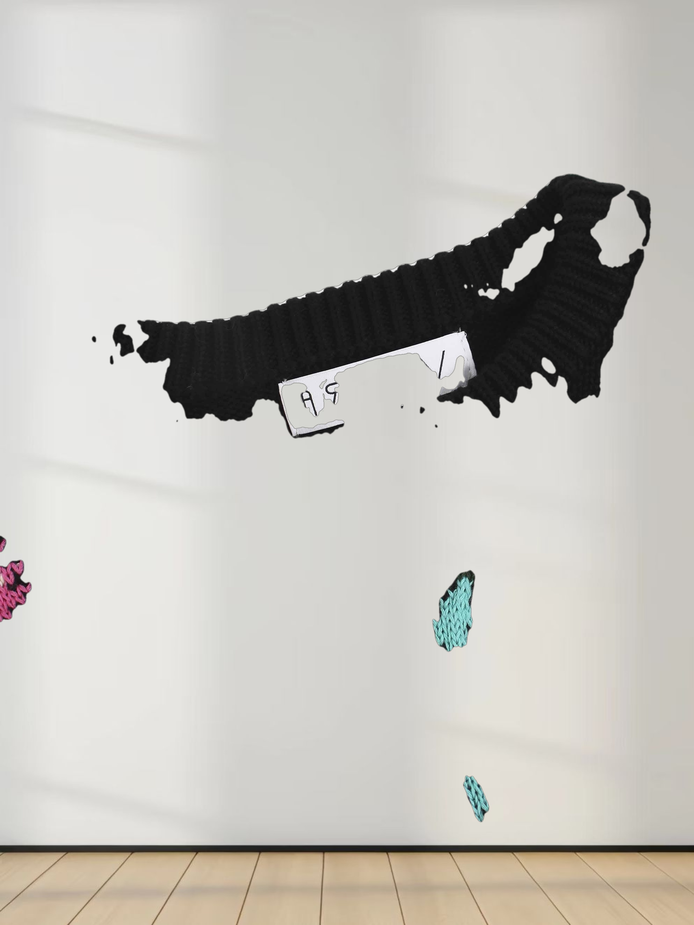 Floral Motif Sweater-Black