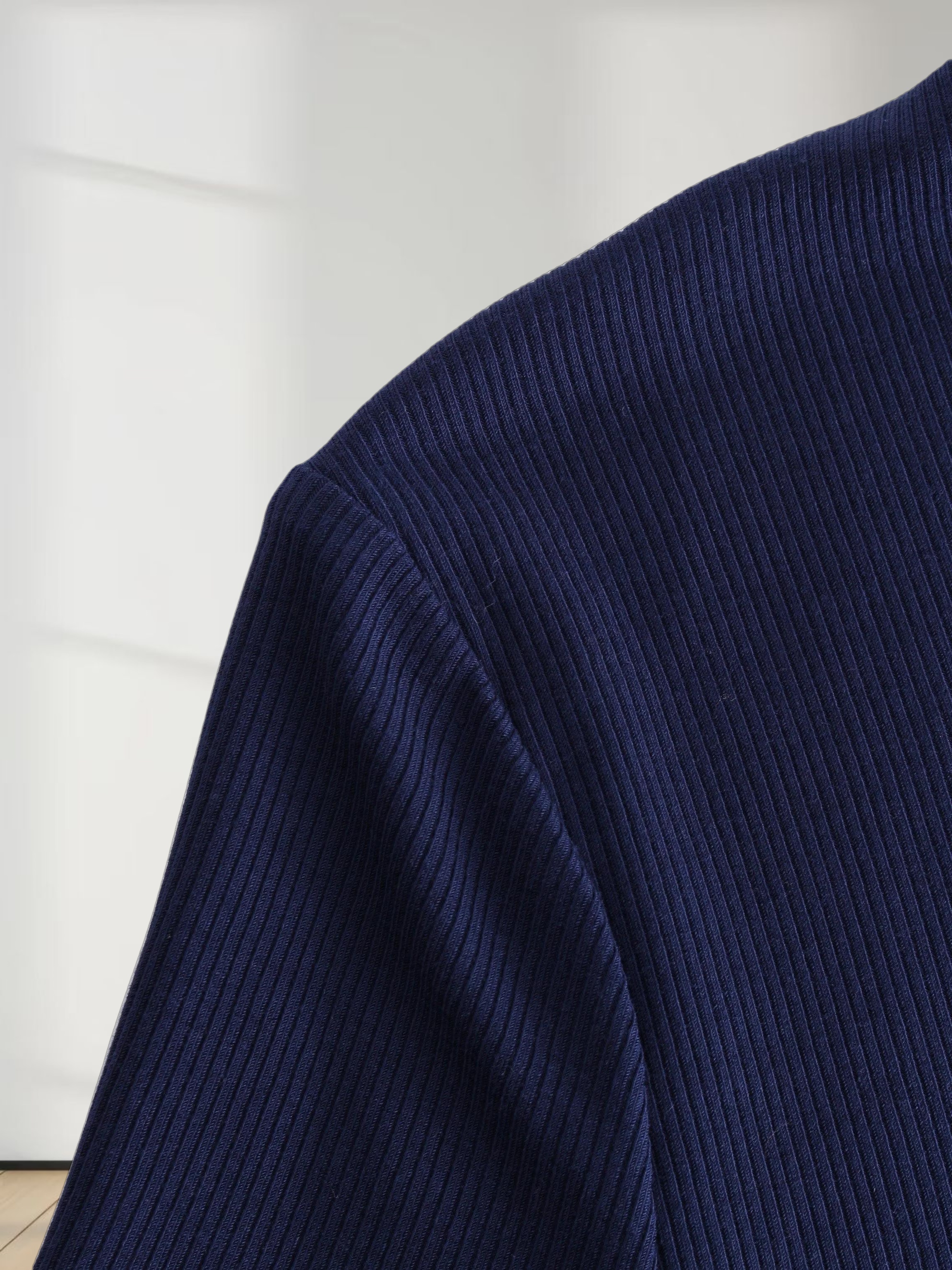 RIBBED HIGH V 3Q-NAVY