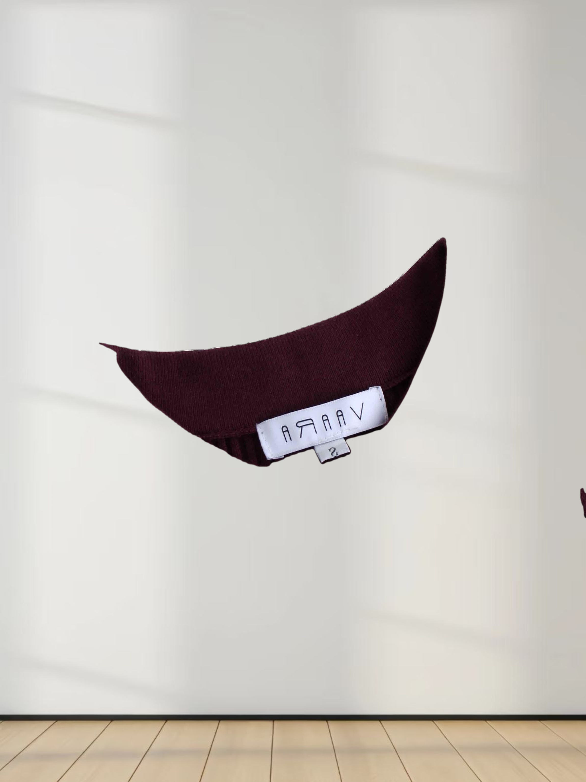 Center Design Sweater-Burgundy