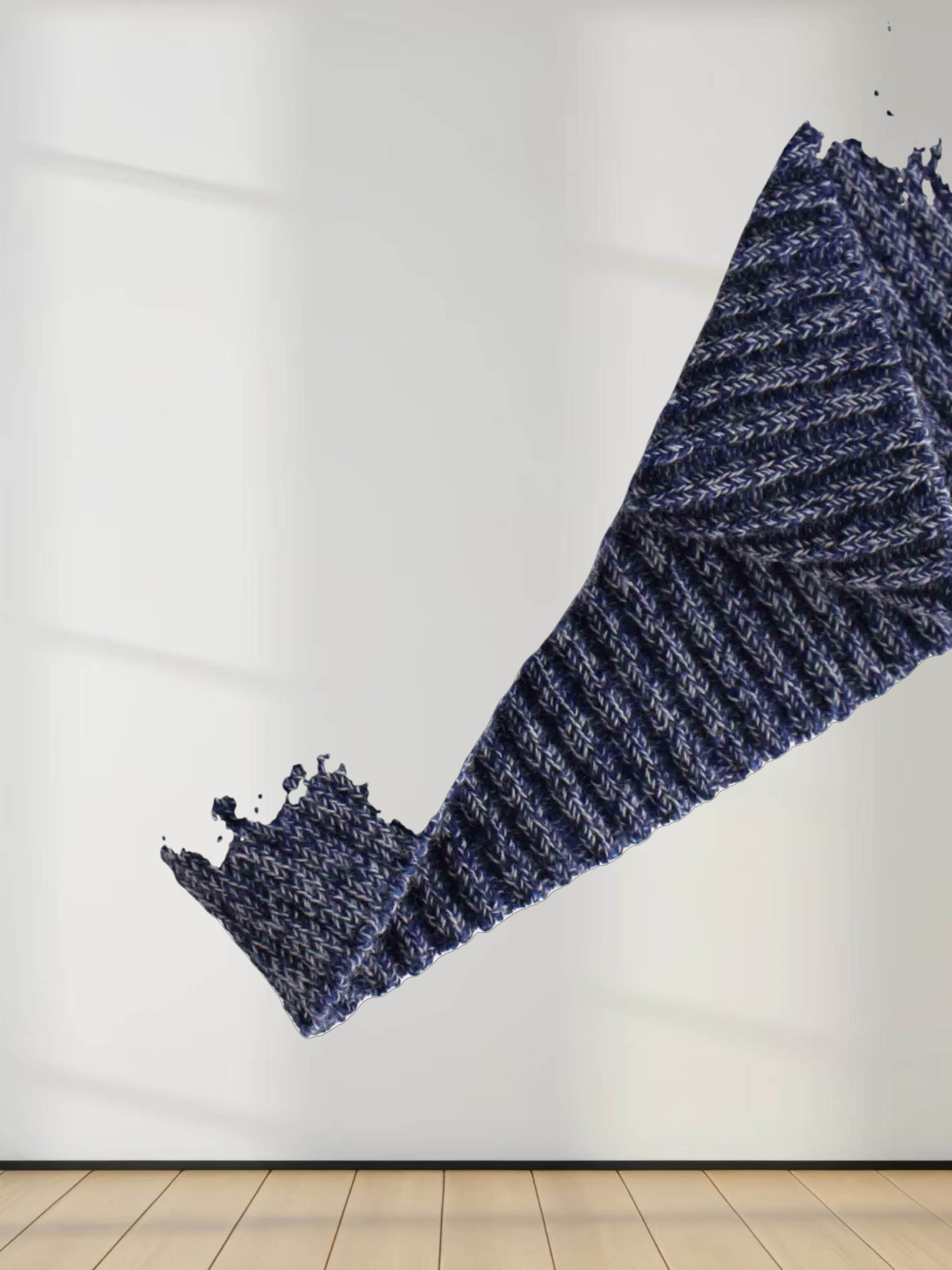 Center Design Sweater-Heathered Blue