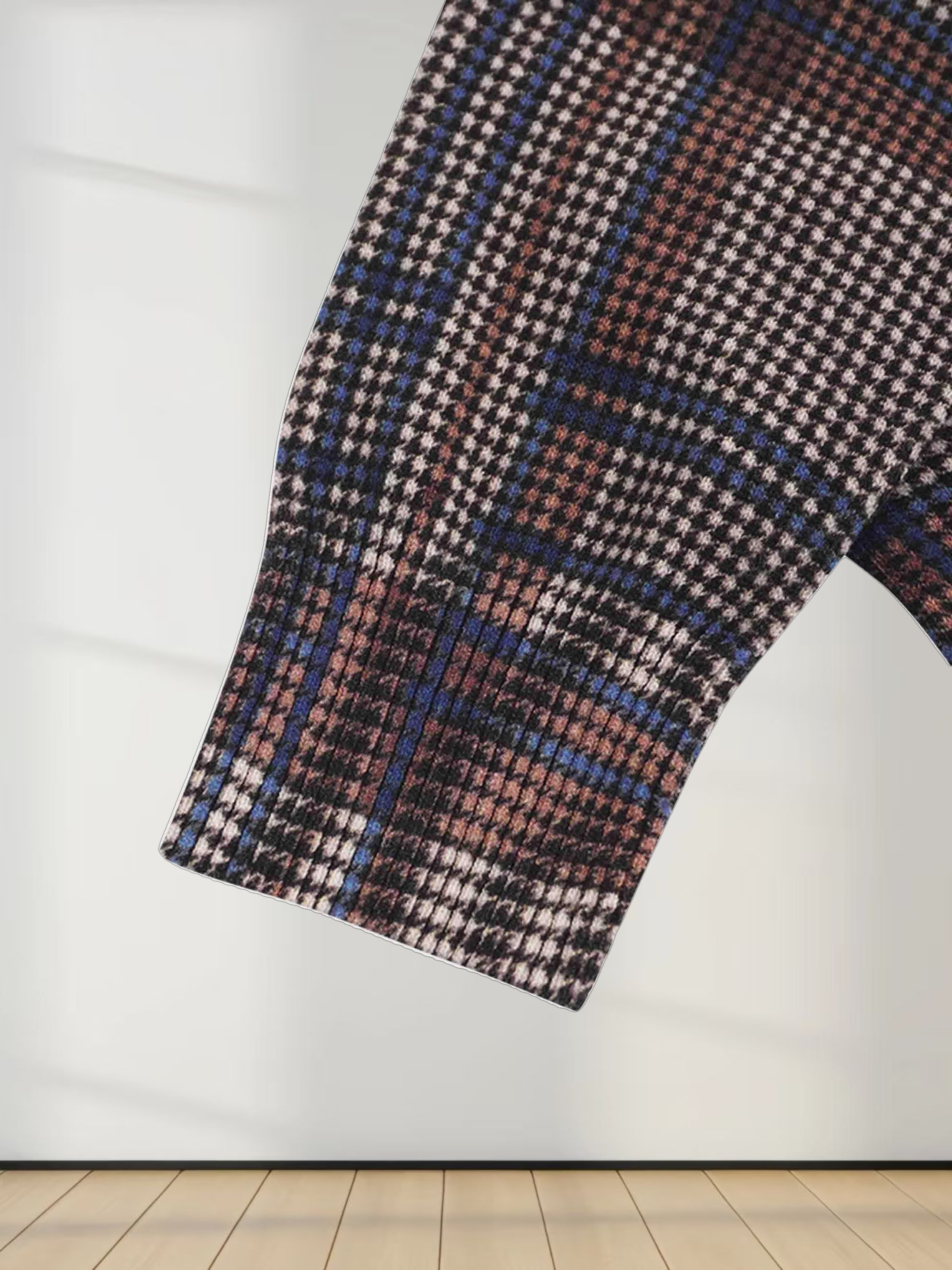 Thin Knit Turtleneck Sweater-Brown/Blue Plaid