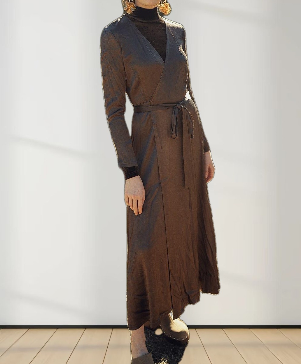 Velour Mock Neck Turtleneck-Brown