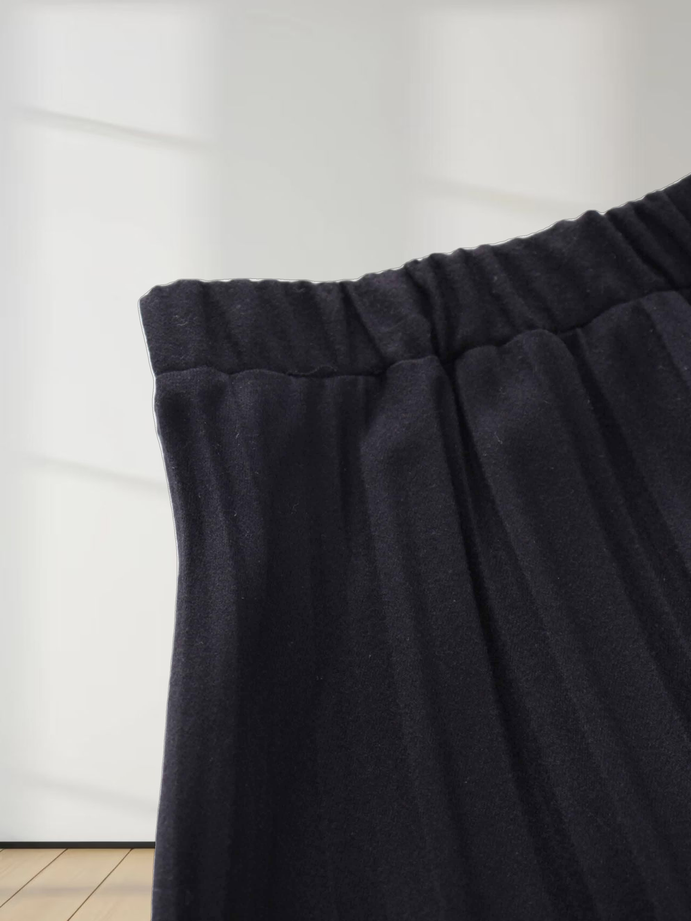 Wool Blend Pleated Skirt-Black