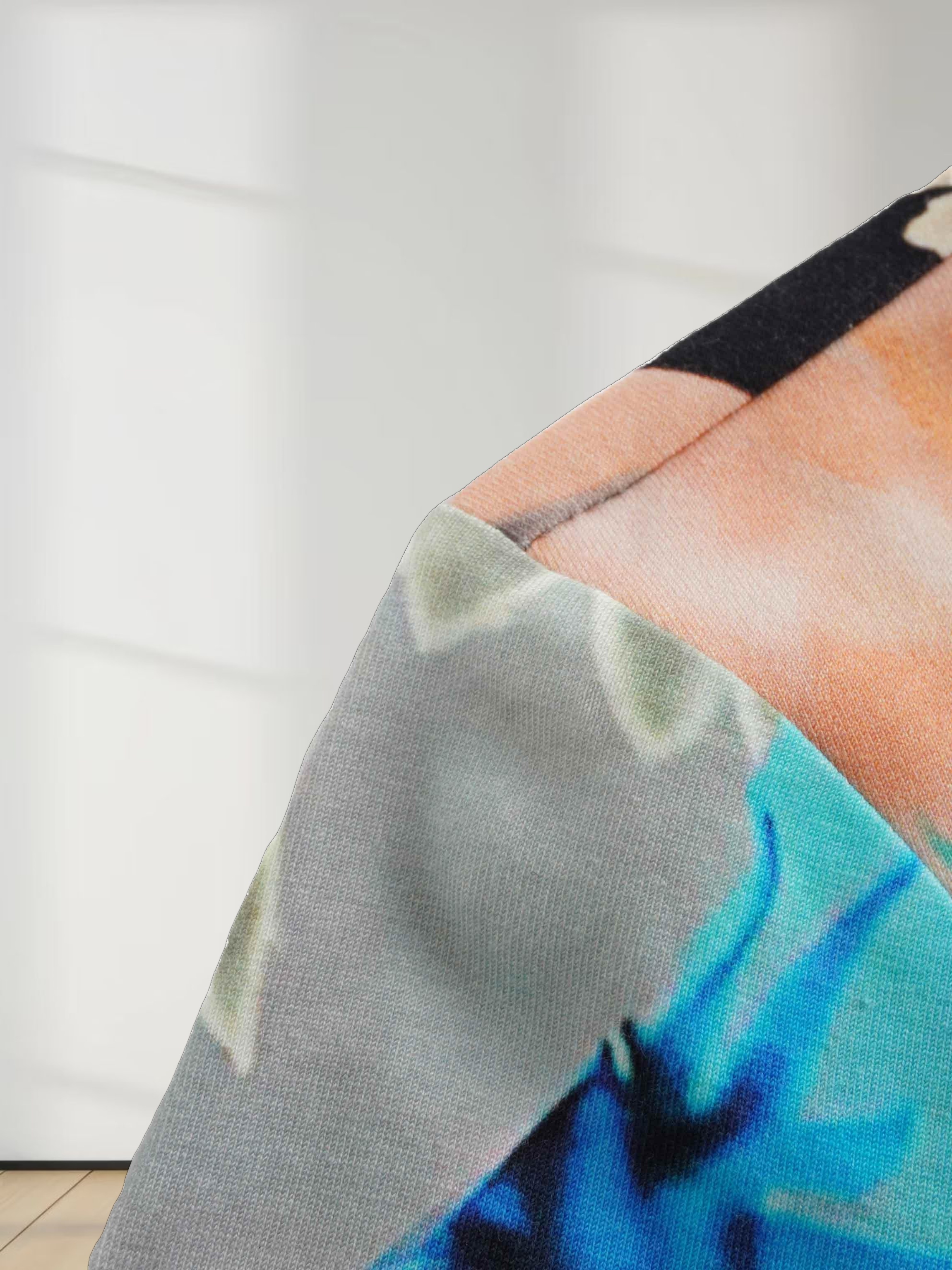 Printed Modal Turtleneck-Pop Art