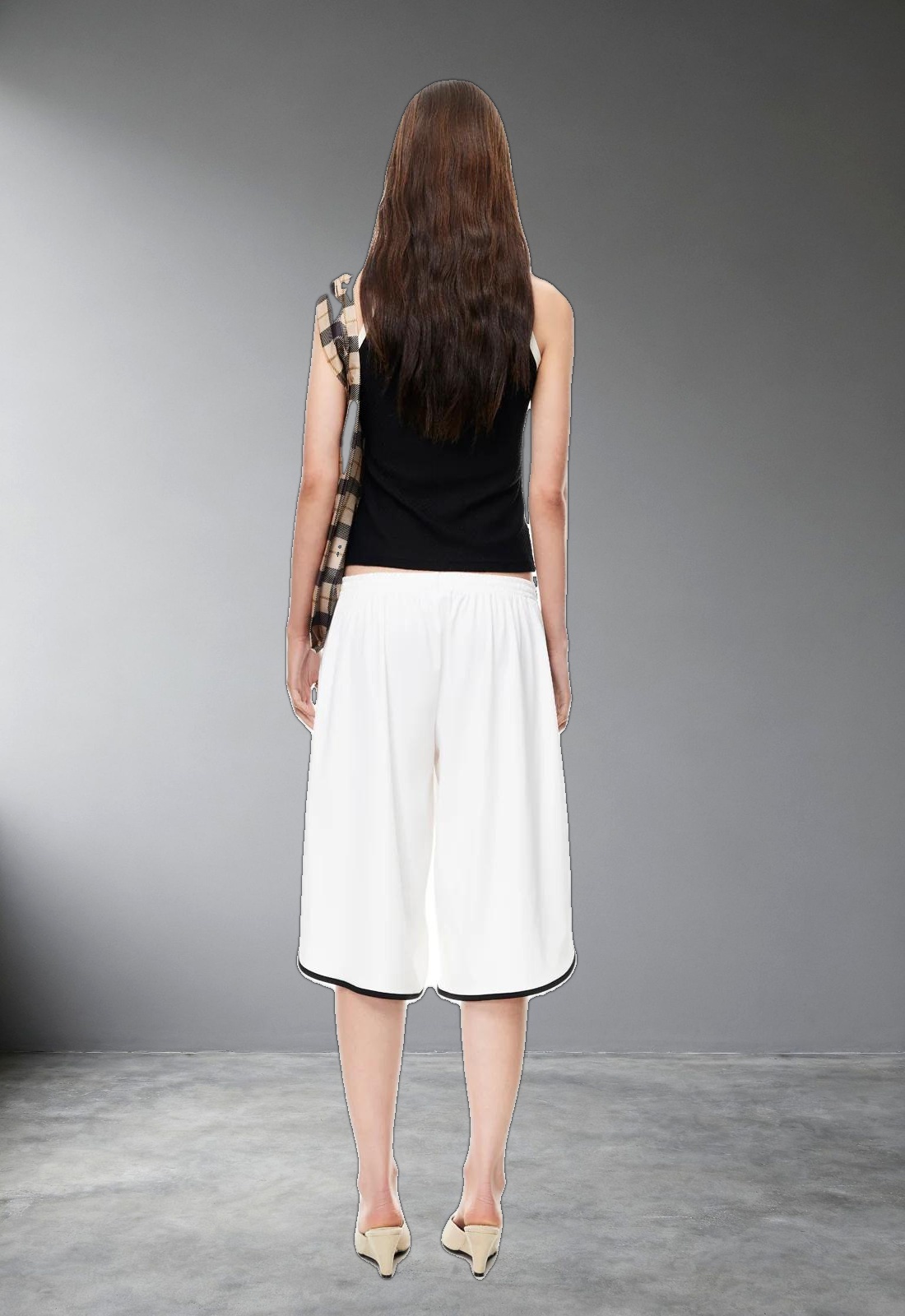 SPECTATE SHORT - PORCELAIN