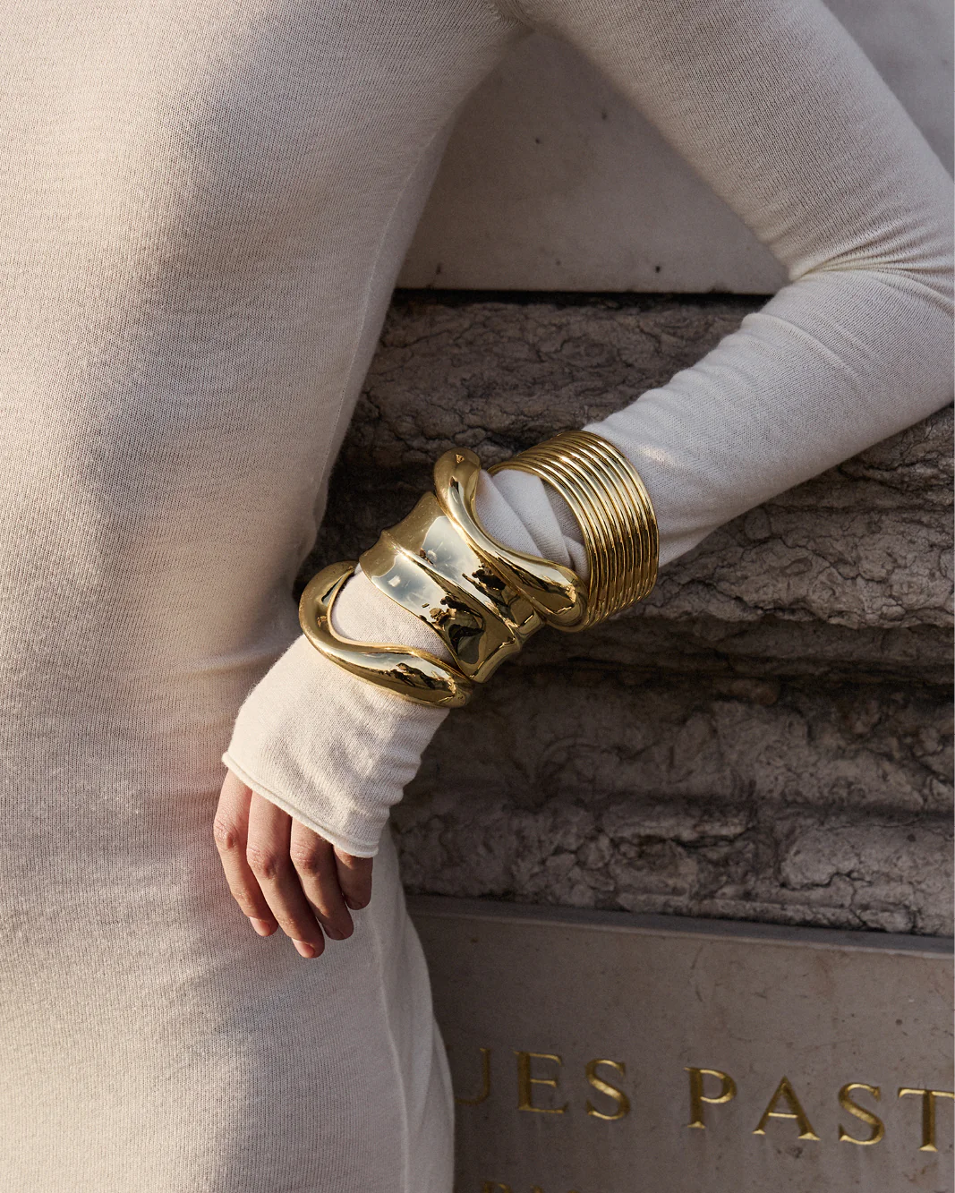 HARMONY BANGLE - GOLD PLATED 18K