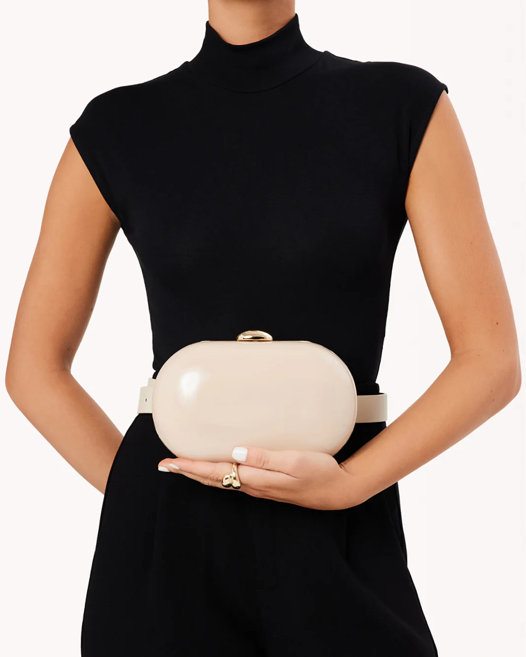 SELENA CLUTCH BAG - NUDE PATENT
